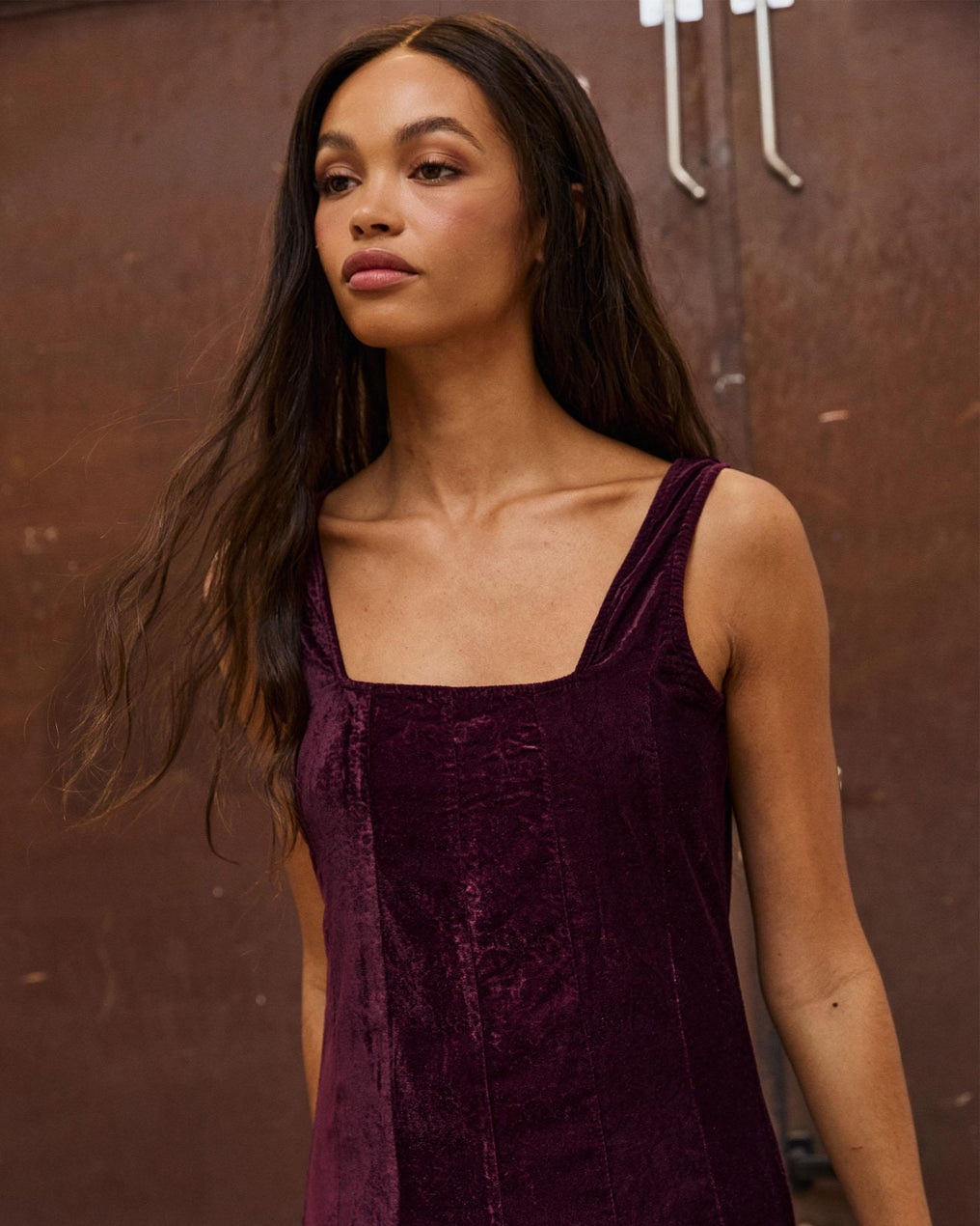 Vestido Tirantes Terciopelo Morado