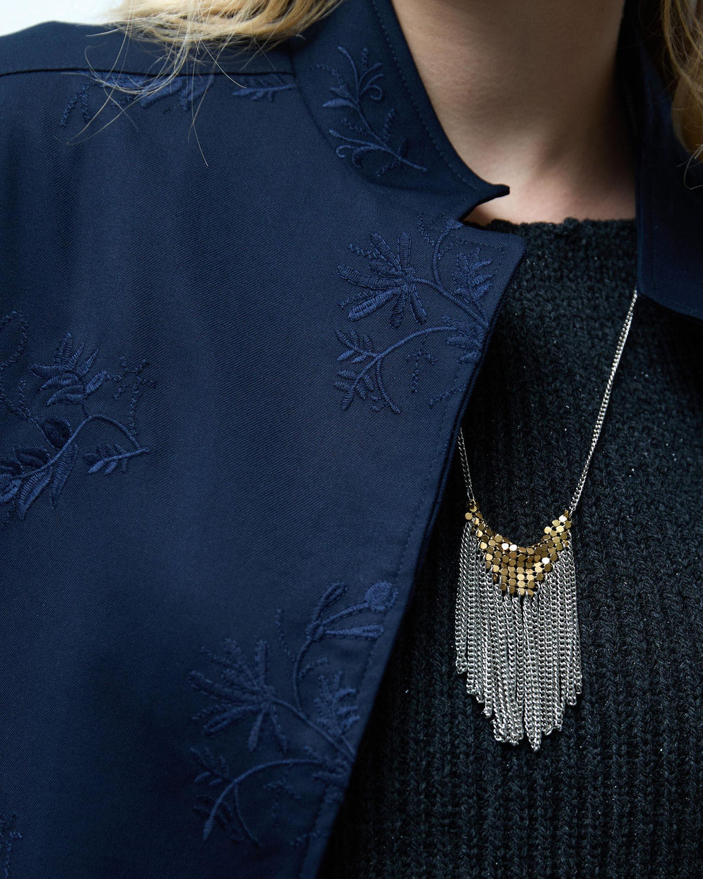 Chaqueta Bordados Florales Azul Oscuro