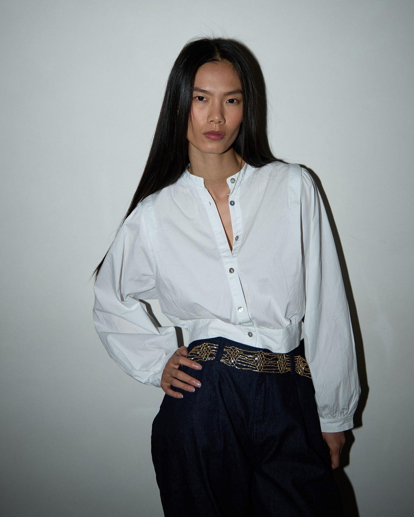 Camisa Solapa Hombros Blanca