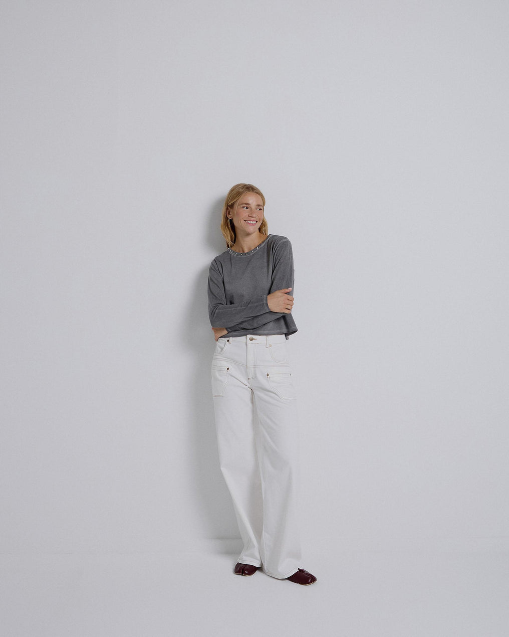 Long Sleeve T-Shirt with Studs and Stars and Anthracite Neck