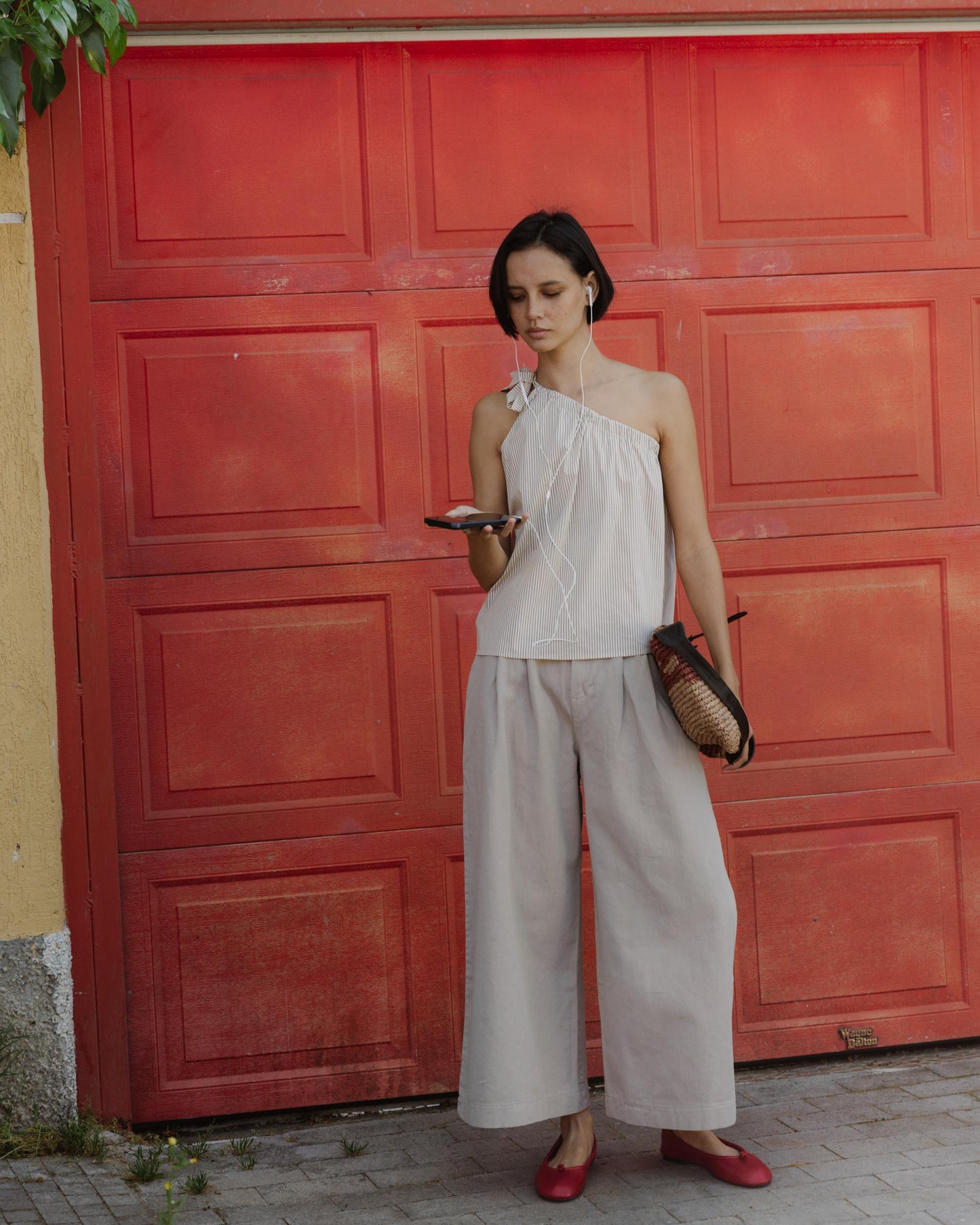 Pantalón Wide Leg Pinzas Beige