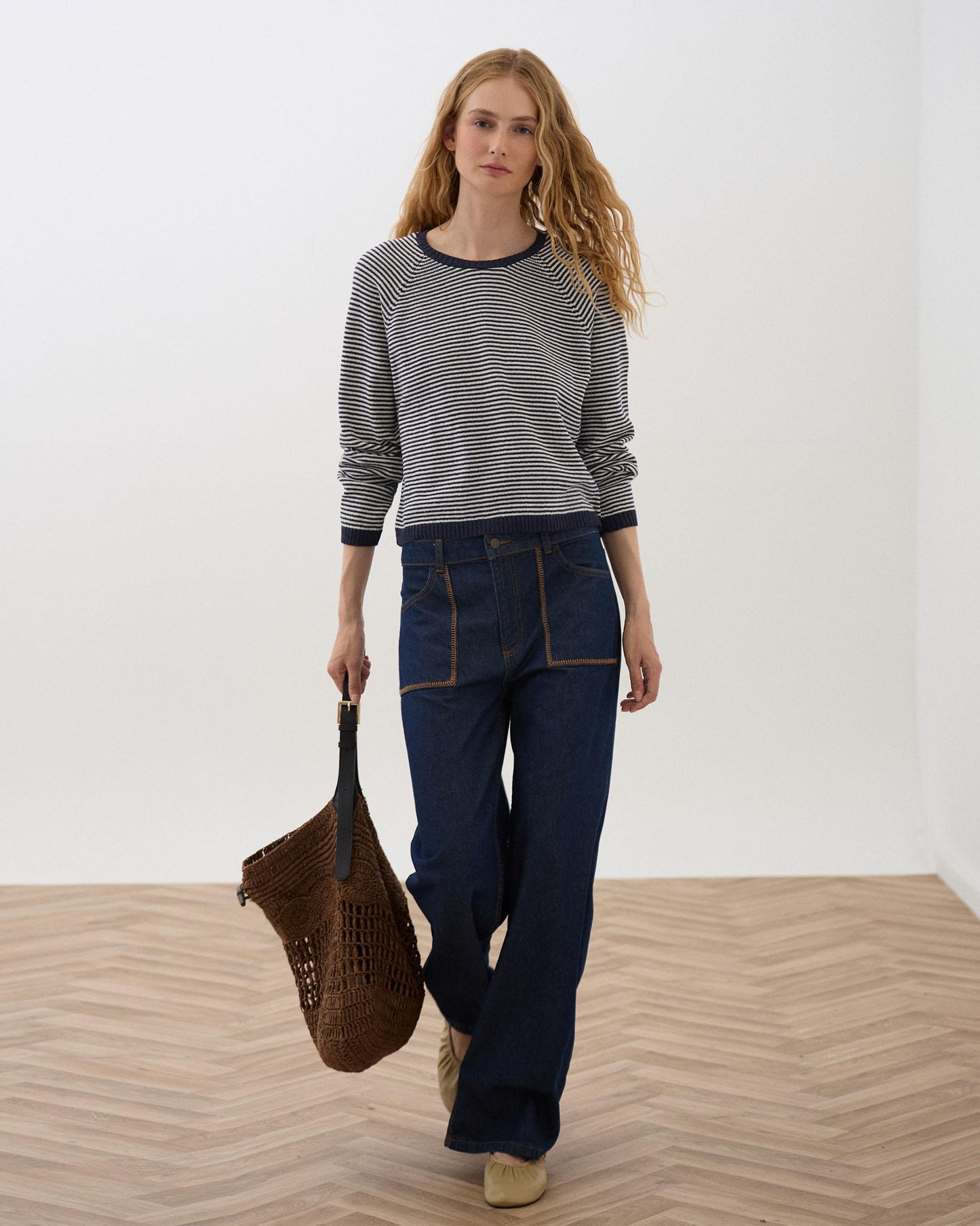 Jeans Pockets Contrast Stitching Dark Blue