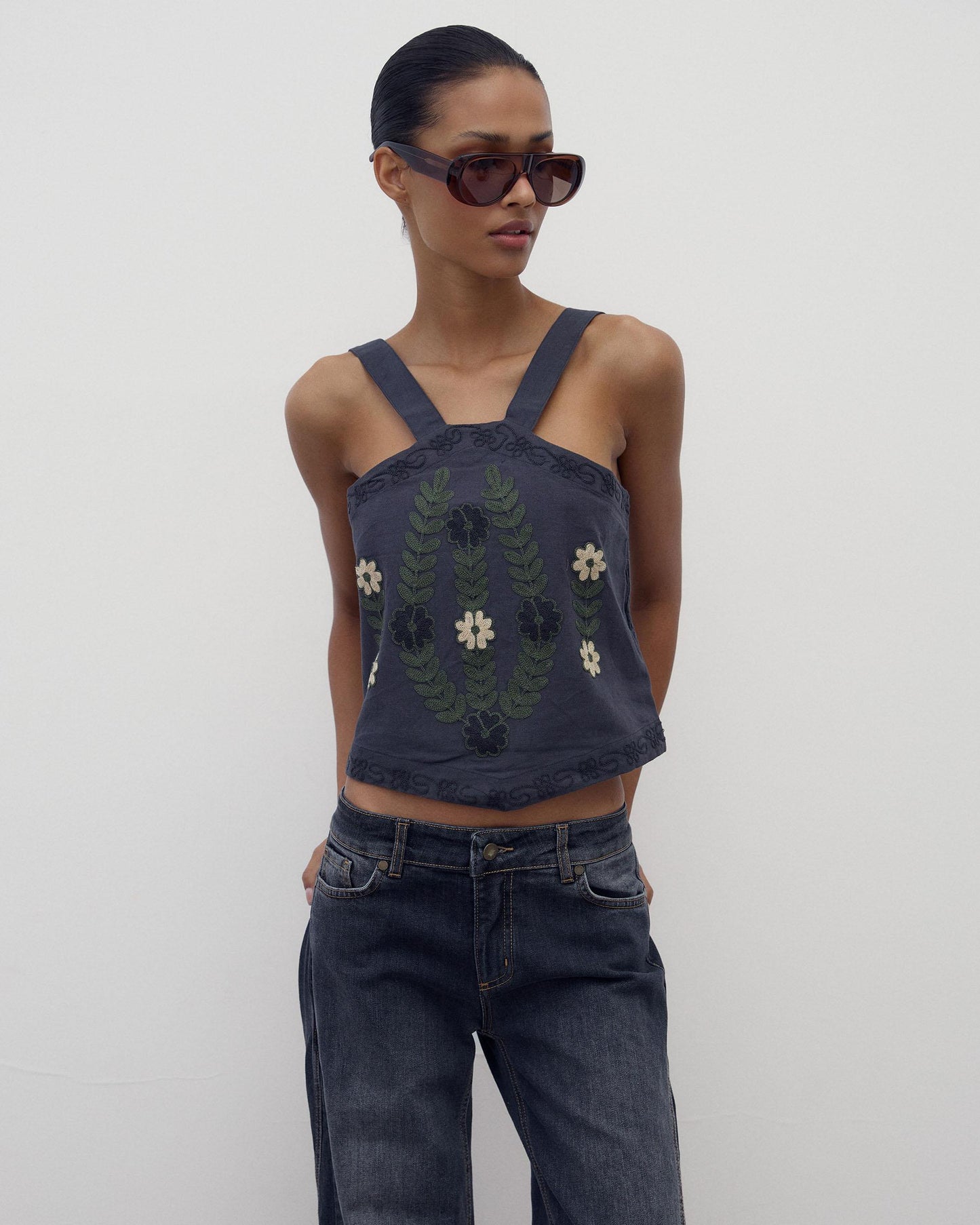 Top Halter Canvas Bordados Antracita