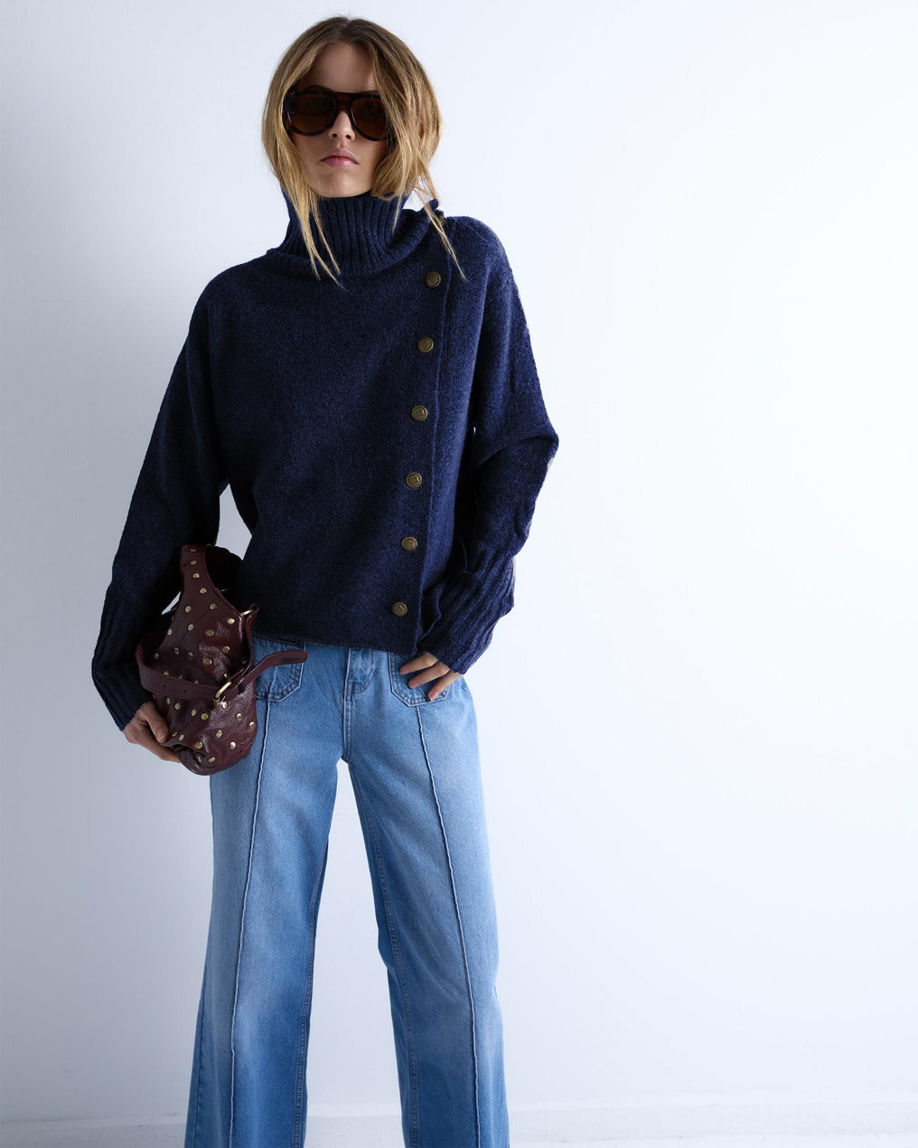 Jersey Cuello Alto Botones Azul Marino