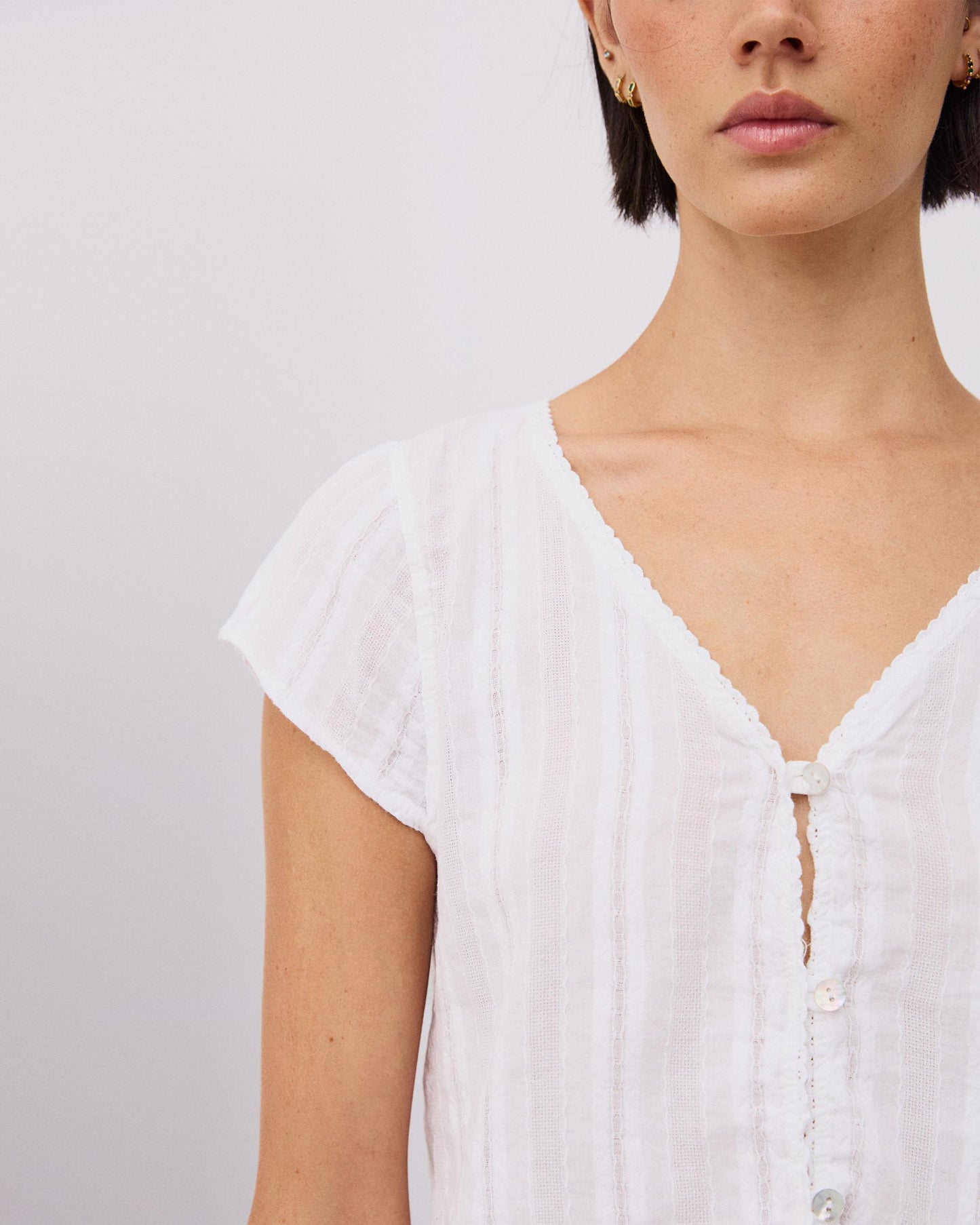 Blusa Tejido Rustico Bordados Florales Blanca
