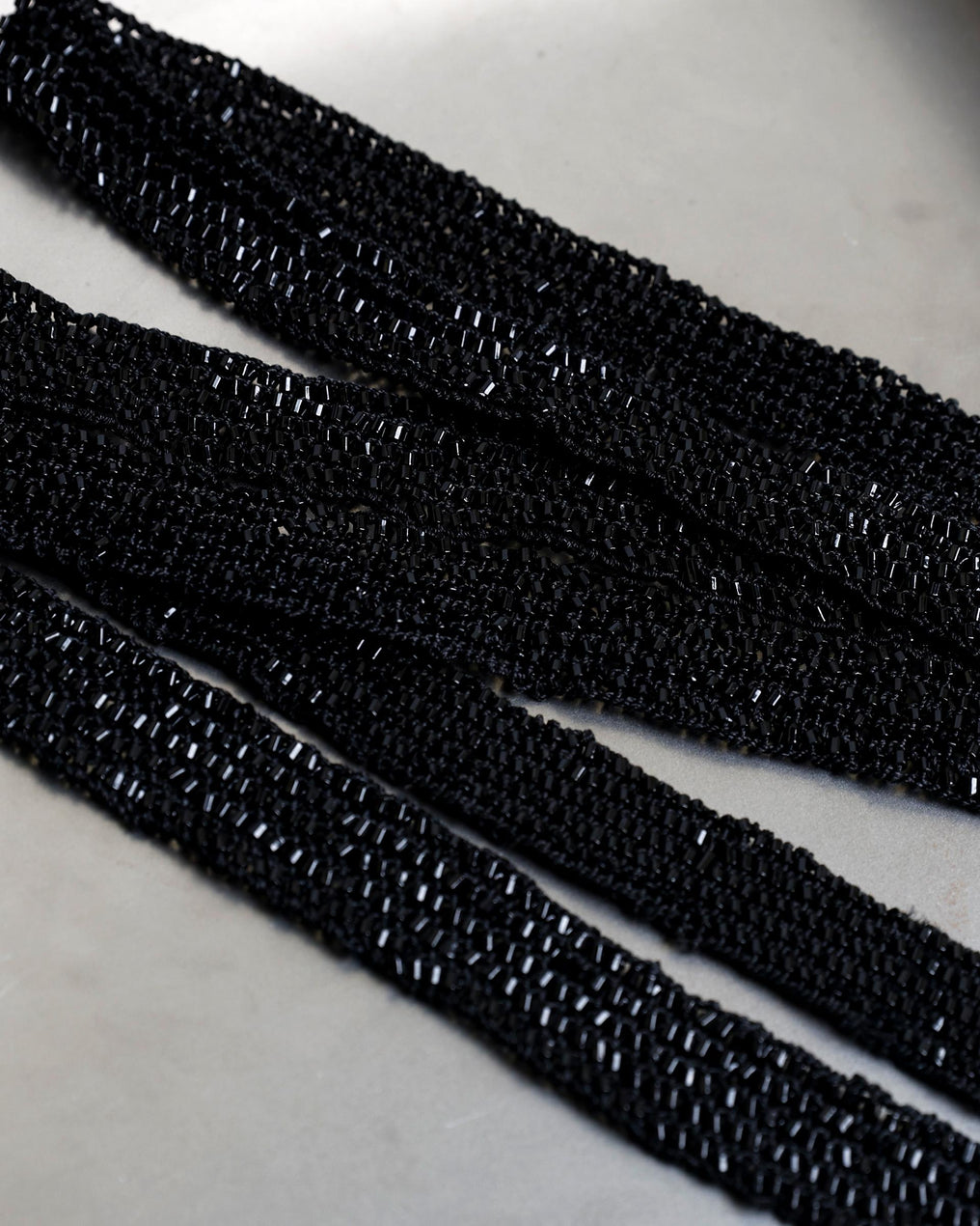 Collar Cinta Negro Abalorios Negro