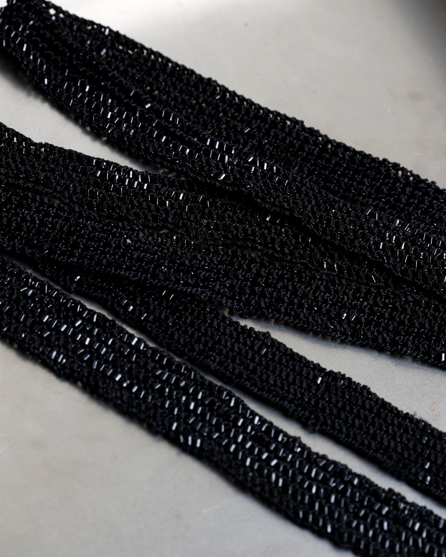 Collar Cinta Negro Abalorios Negro