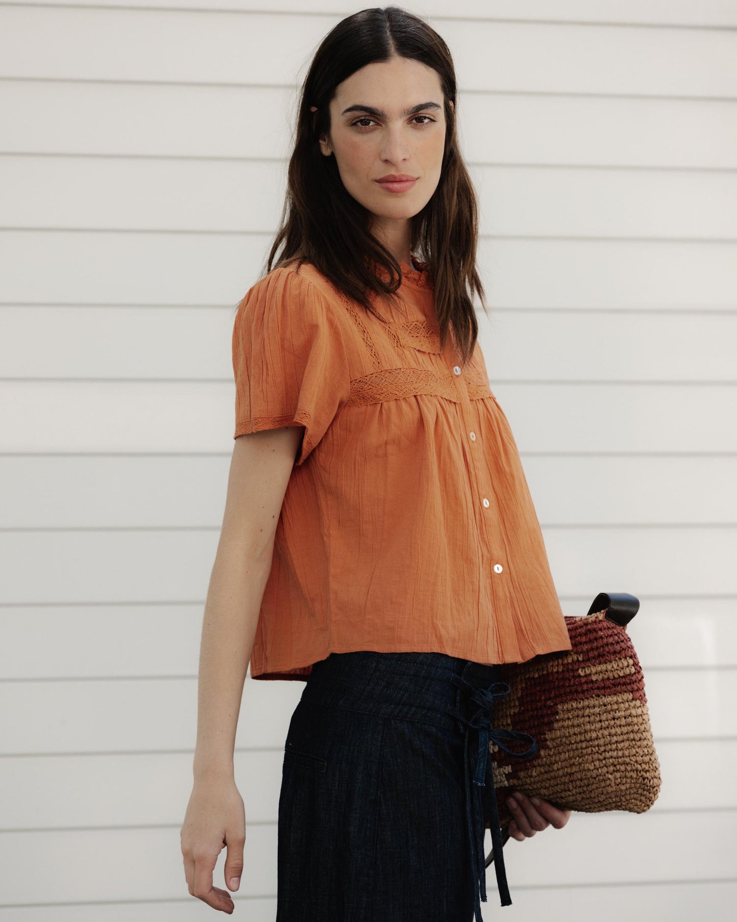 Blusa Puntillas Delanteras Botones Naranja