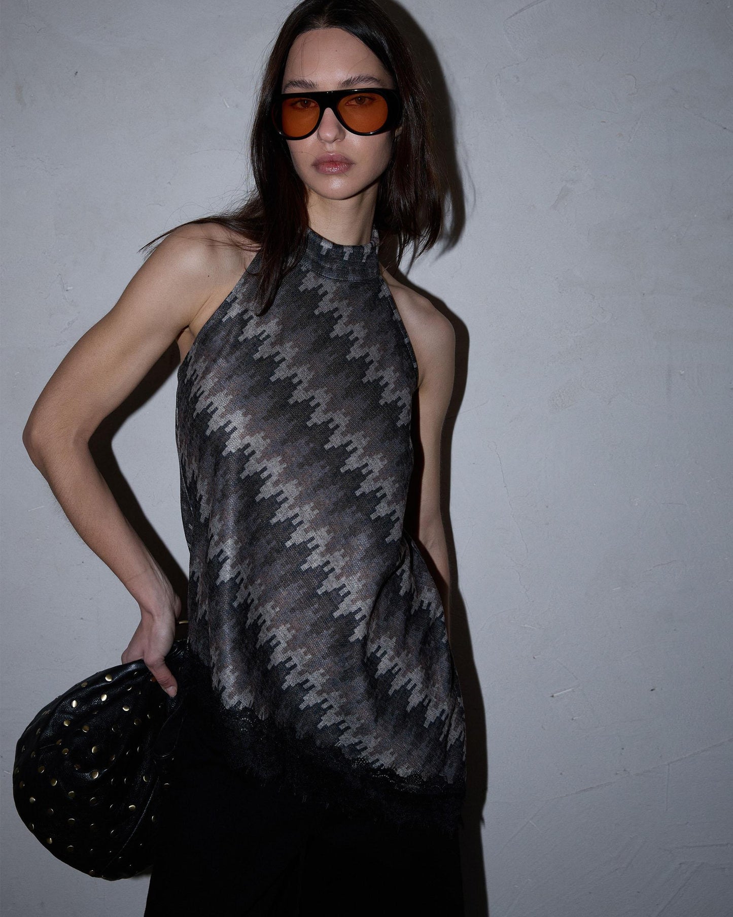 Top Zig Zag Asimétrico Gris