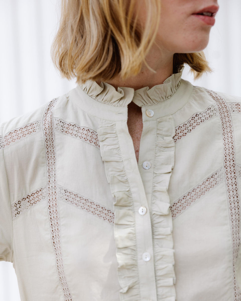 Blouse Dentelle Volant Avant Vert