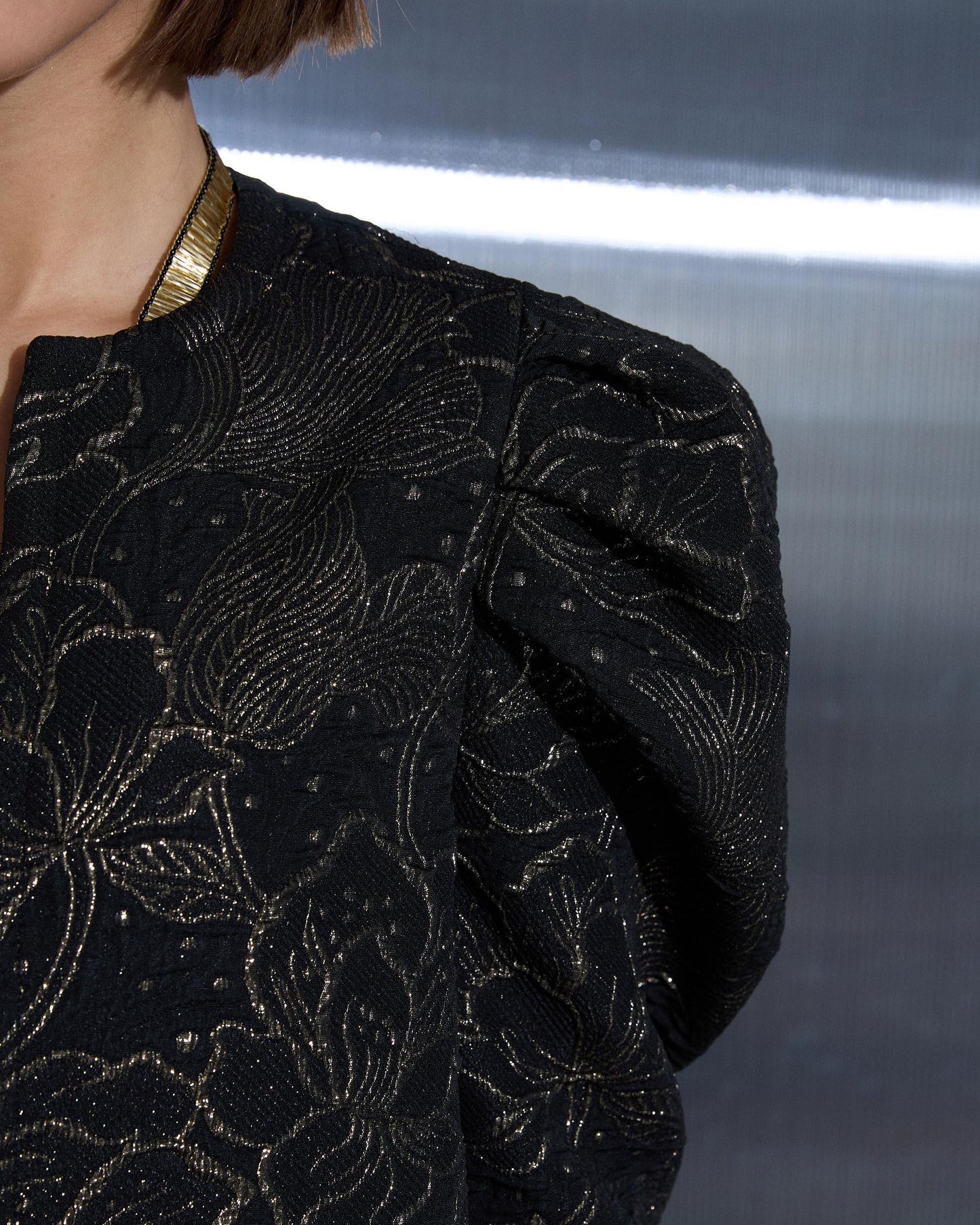 Black Puff Sleeve Jacquard Jacket