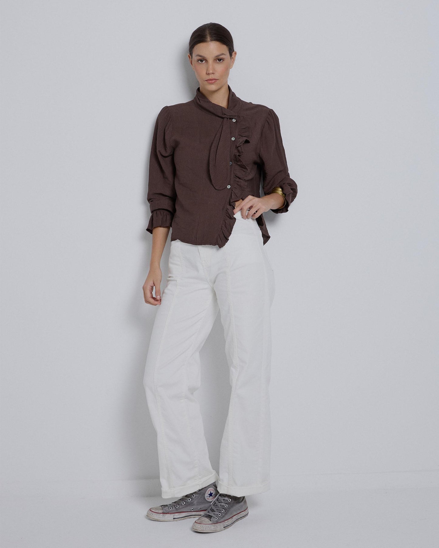 Blusa Lazada Volante Marrón