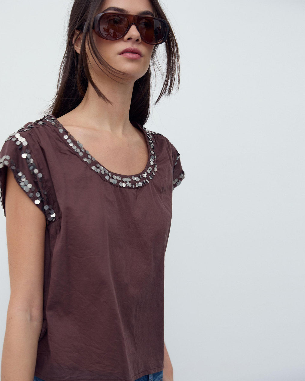 Blusa Lantejoulas Castanho