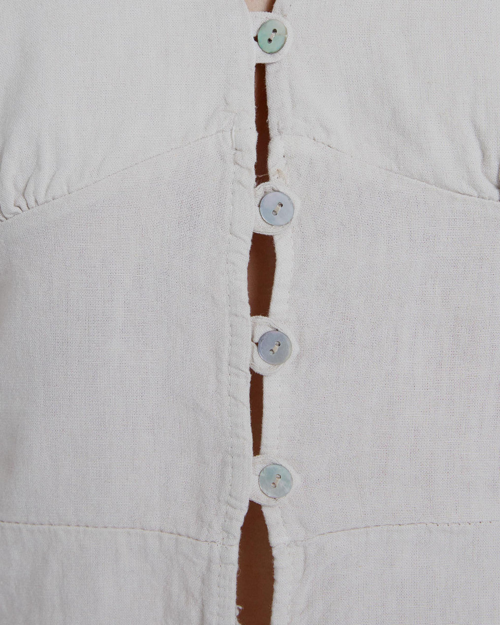 Top Halter com Botões Crus