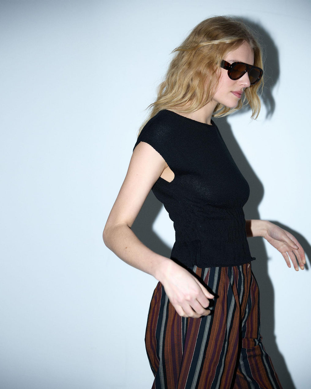 Top Punto Gomas Negro