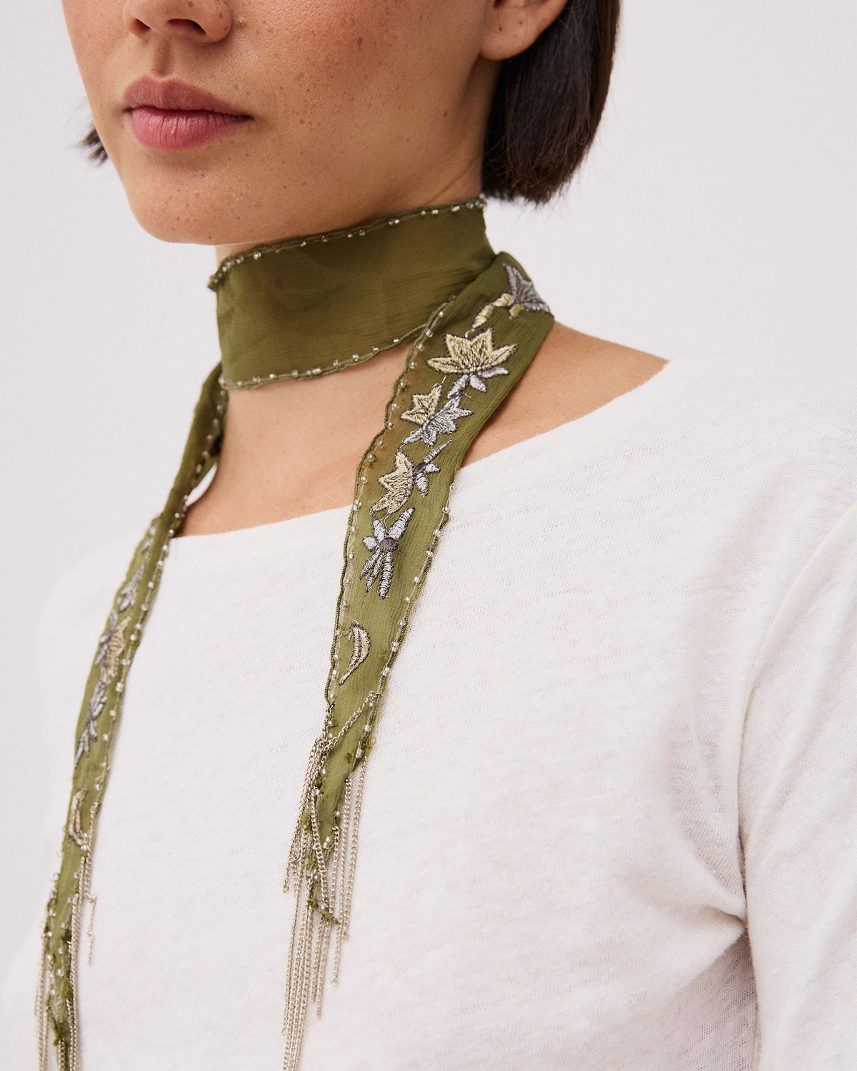 Collar Organza Bordados Verde