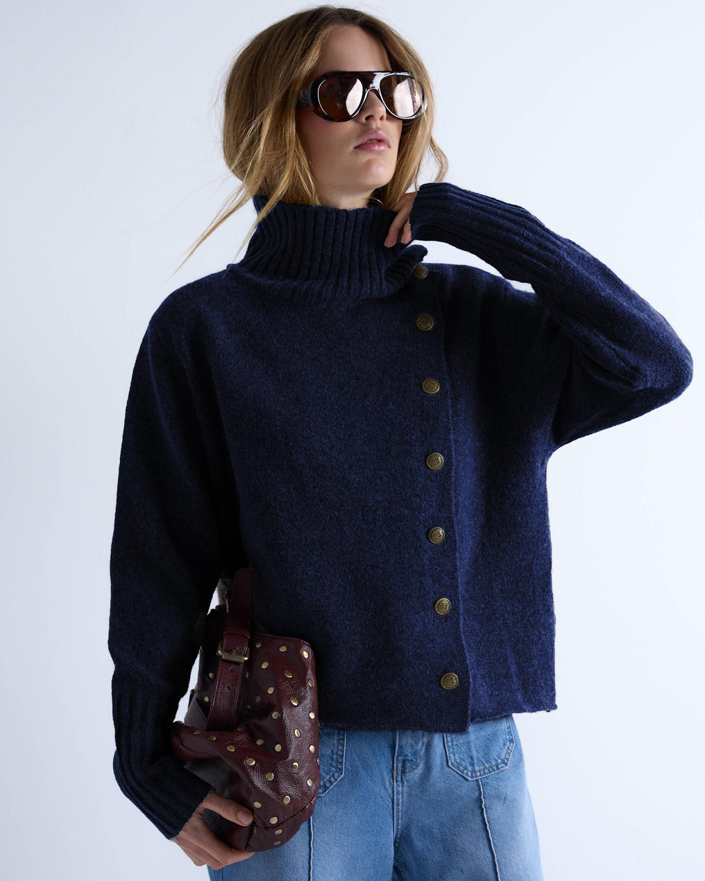 Jersey Cuello Alto Botones Azul Marino