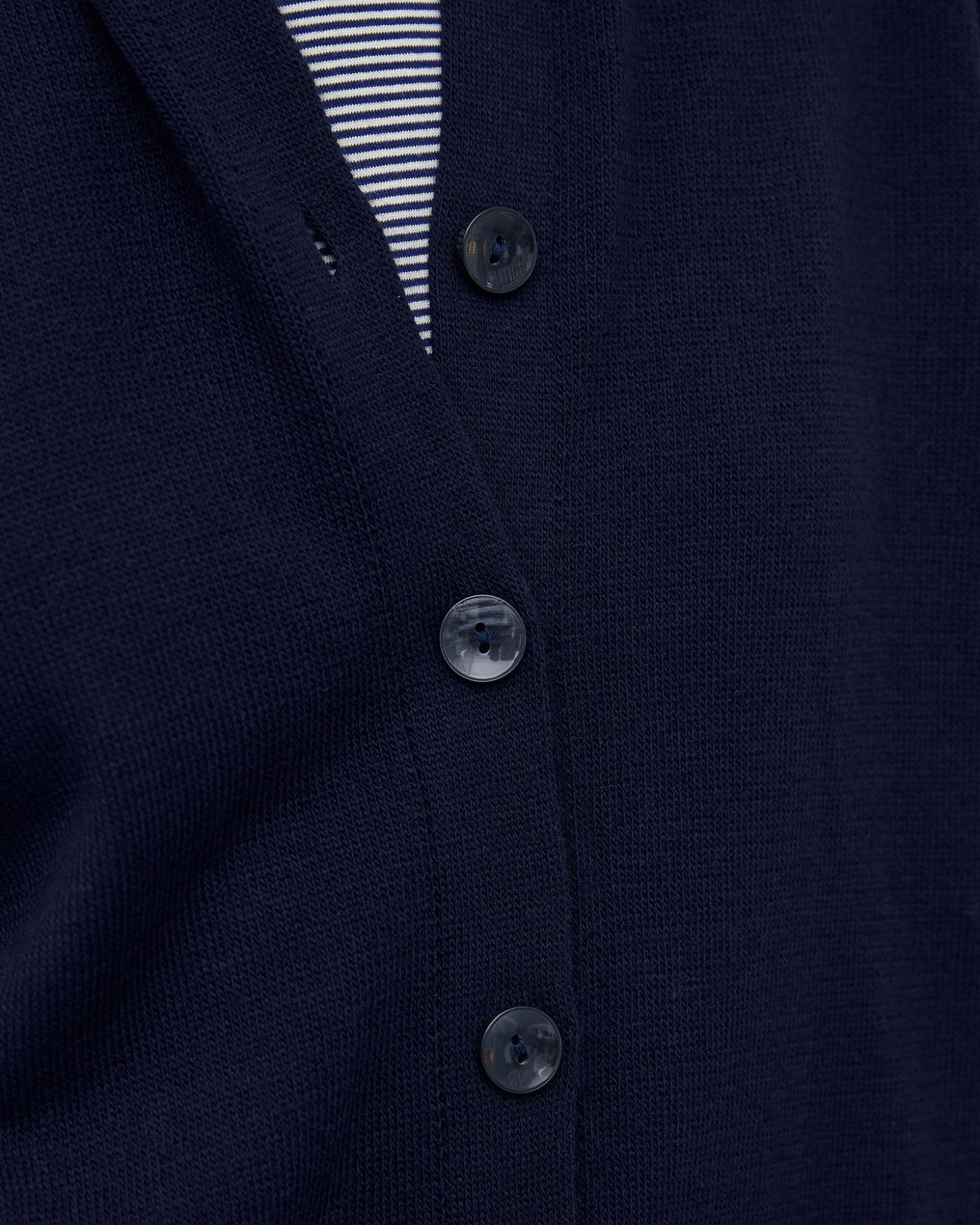 Chaqueta Punto Cuello Subido Pico Azul Marino