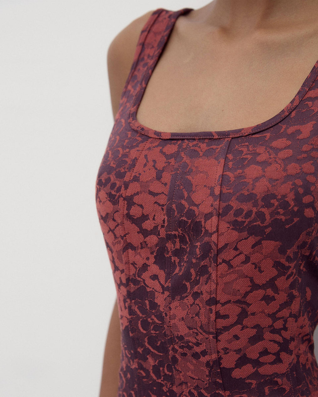 Vestido Alças Nervuras Jacquard Grená