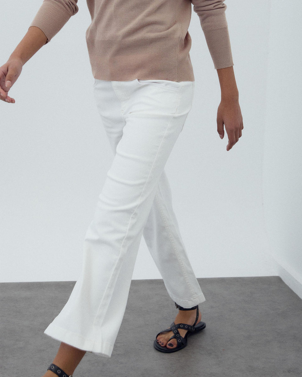 White Floral Embroidered Jeans