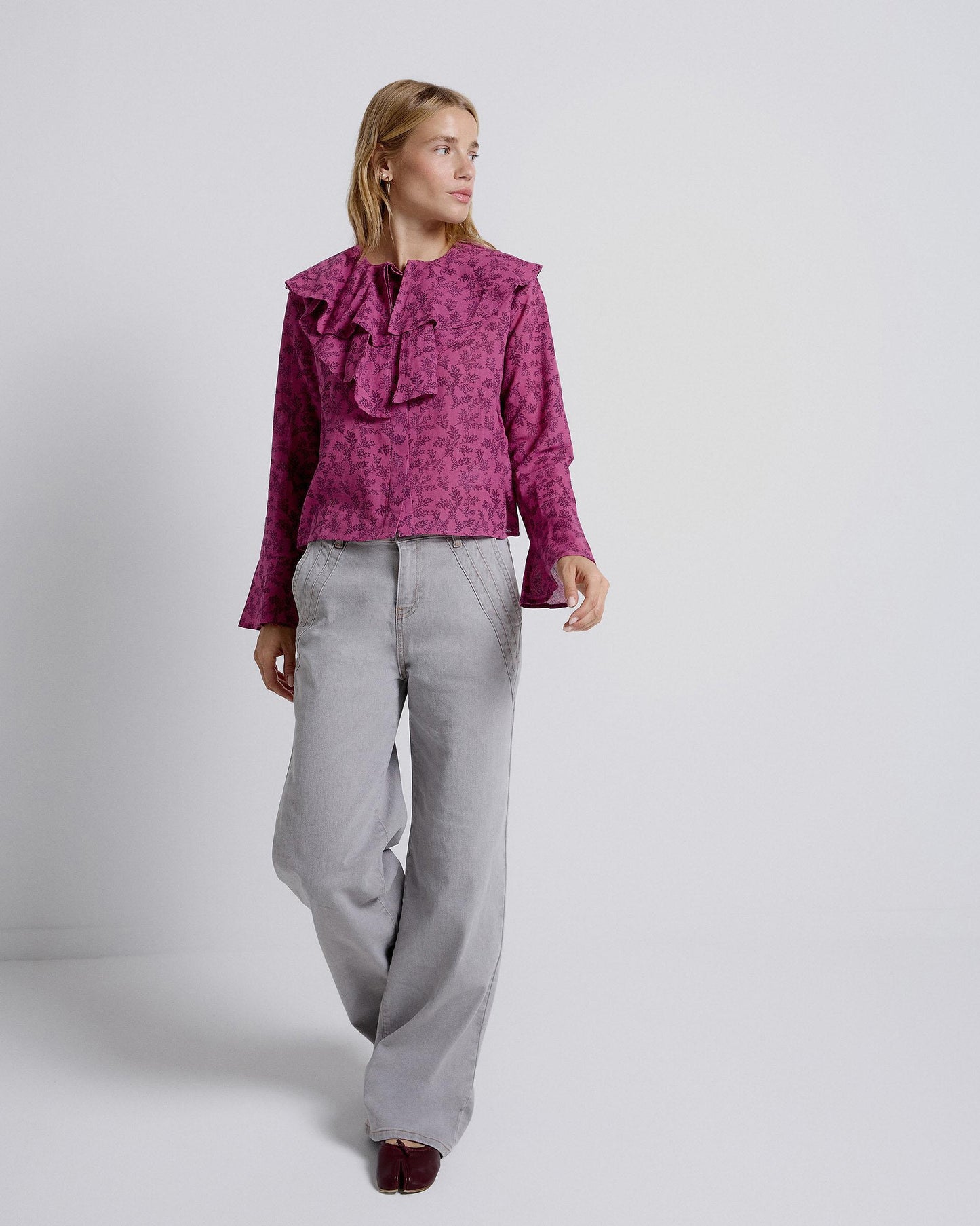 Blusa Volantes Asimétricos Estampada Rosa