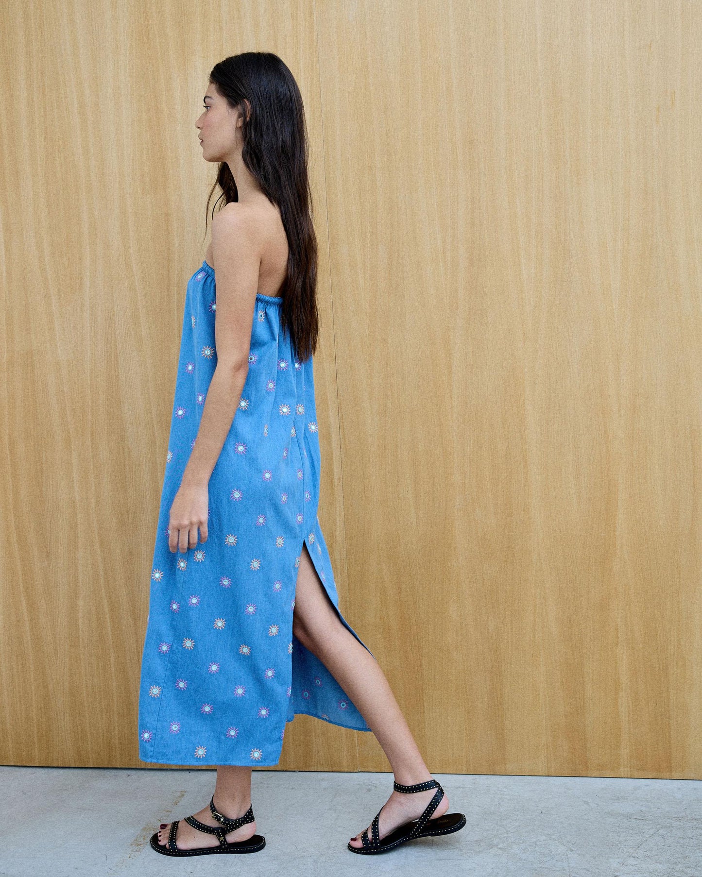 Vestido Bordados Sóis Espelhos Azul Jeans