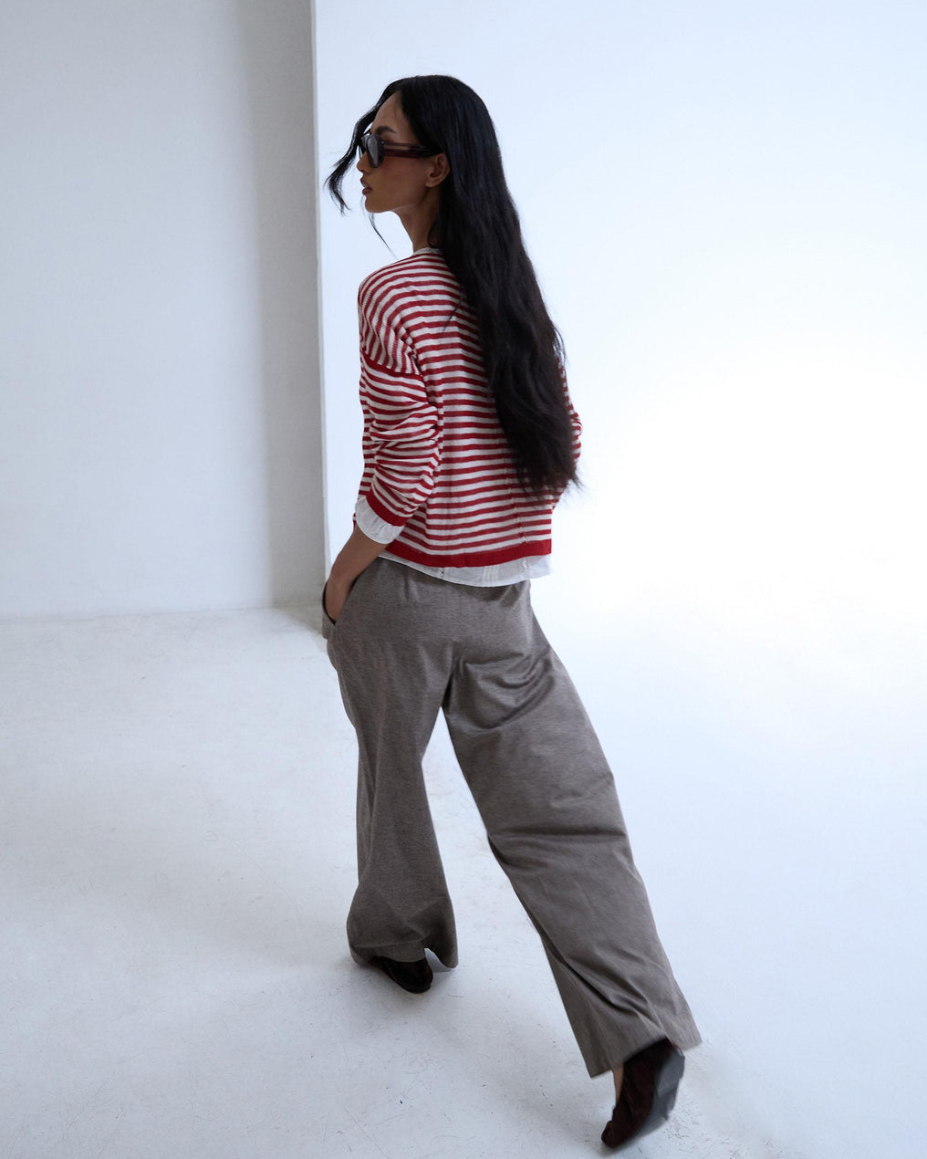 Pantalón Triple Pinza Espiga Taupe