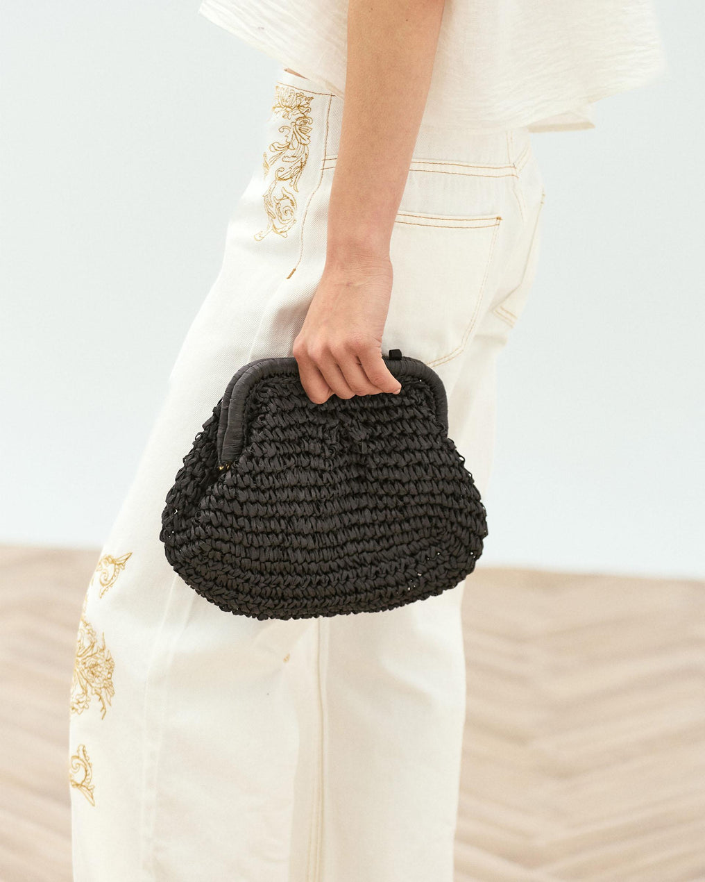 Bolso Mano Rafia Negro