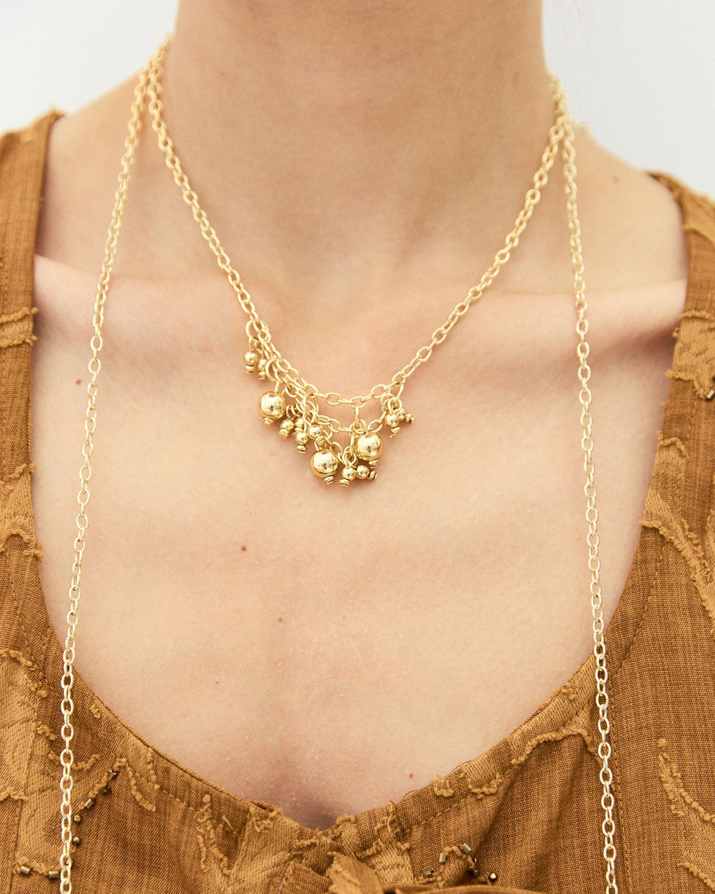 Colar Écharpe com Bolinhas Dourado
