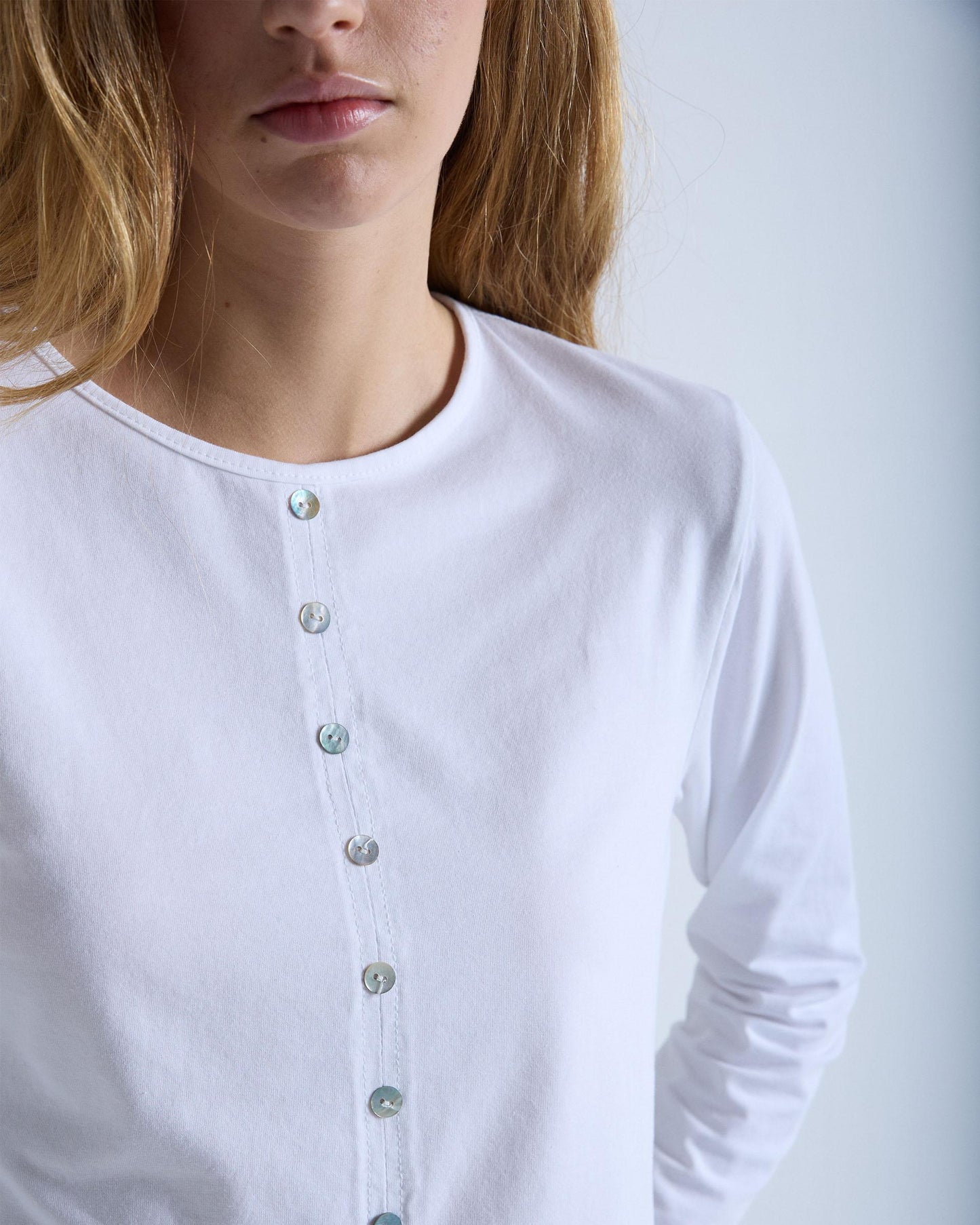 Camisa branca de botões