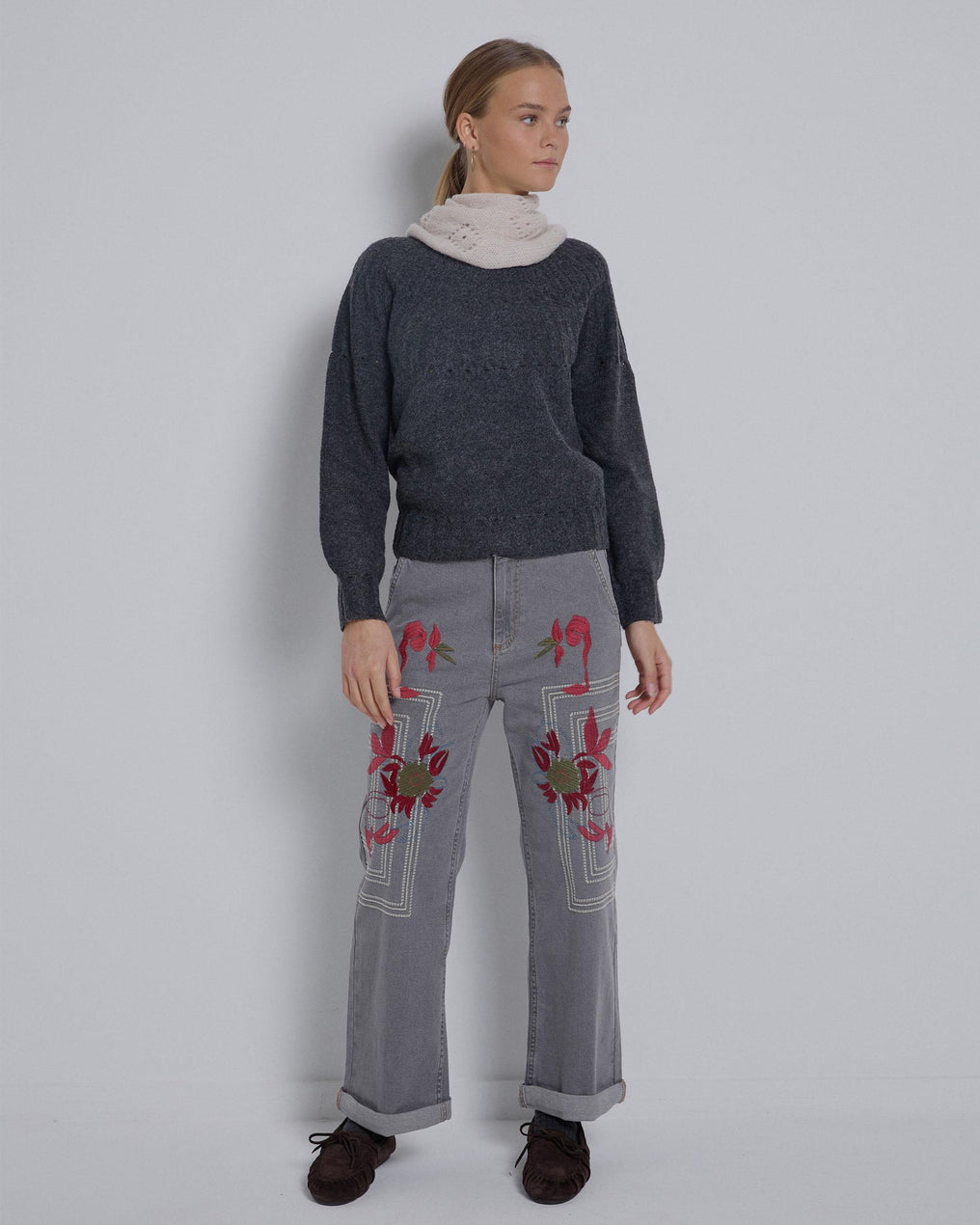 Embroidered Jeans with Flowers and Squares in Gray