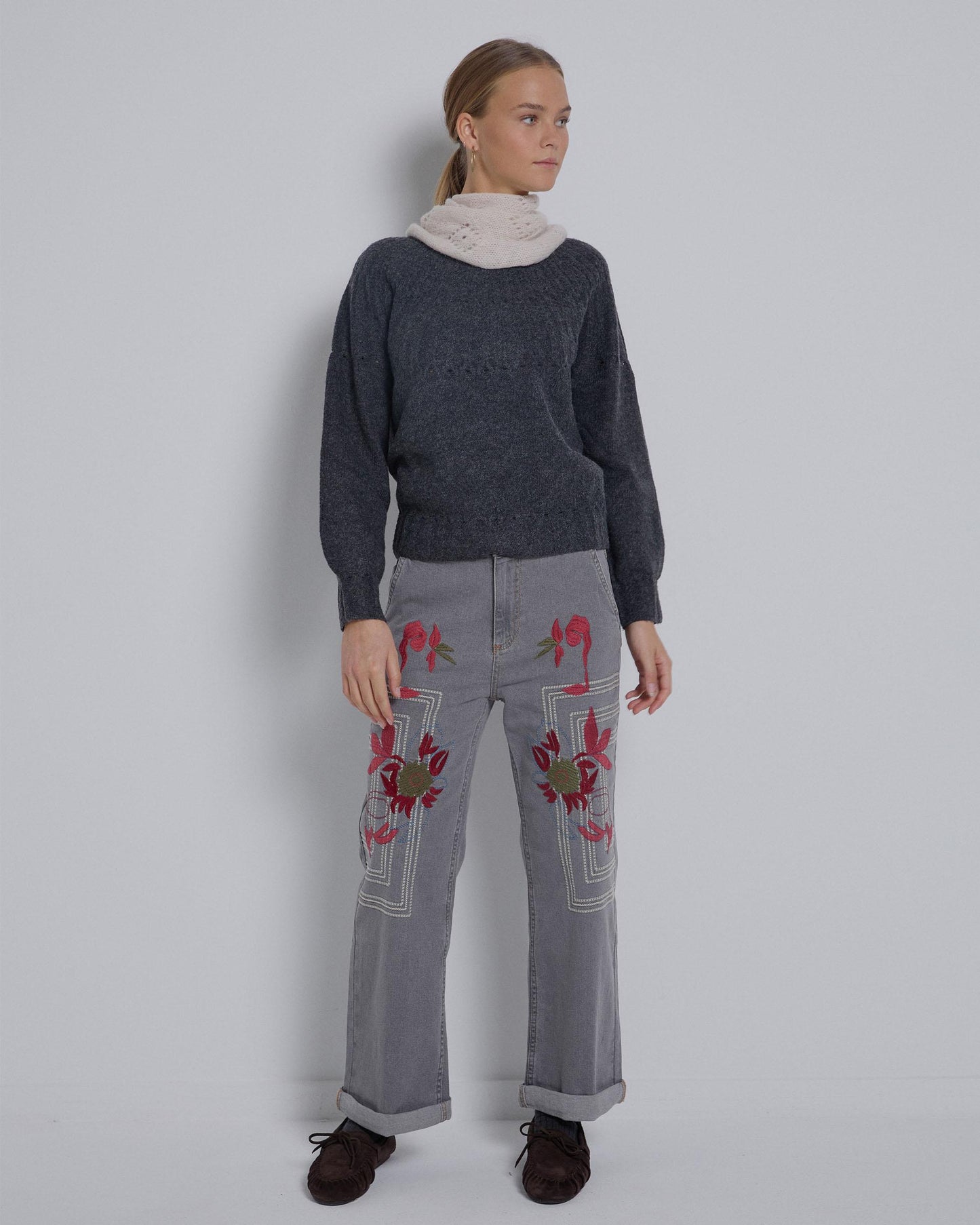 Embroidered Jeans with Flowers and Squares in Gray