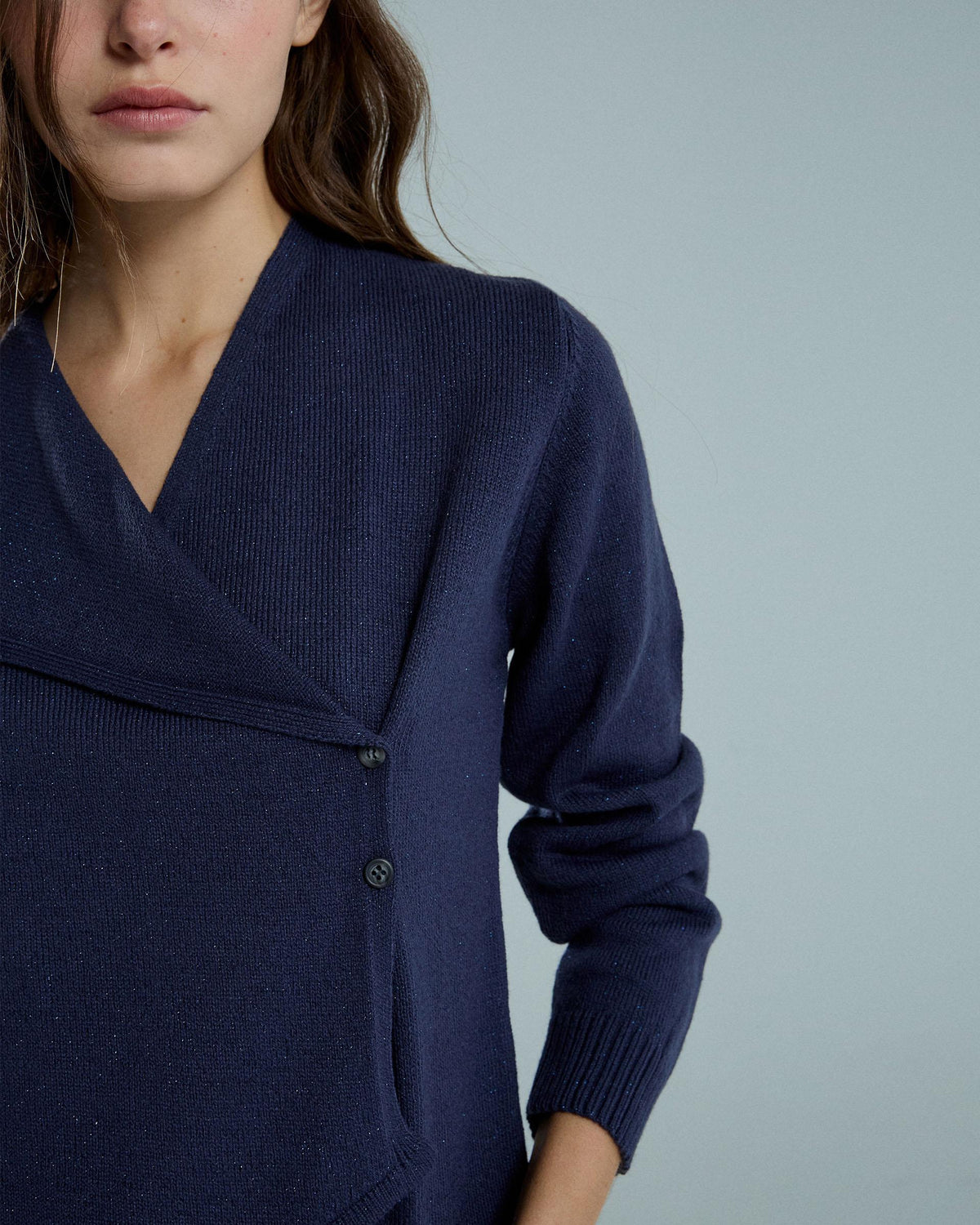 Jersey Botones Laterales Cuello Pico Azul Oscuro