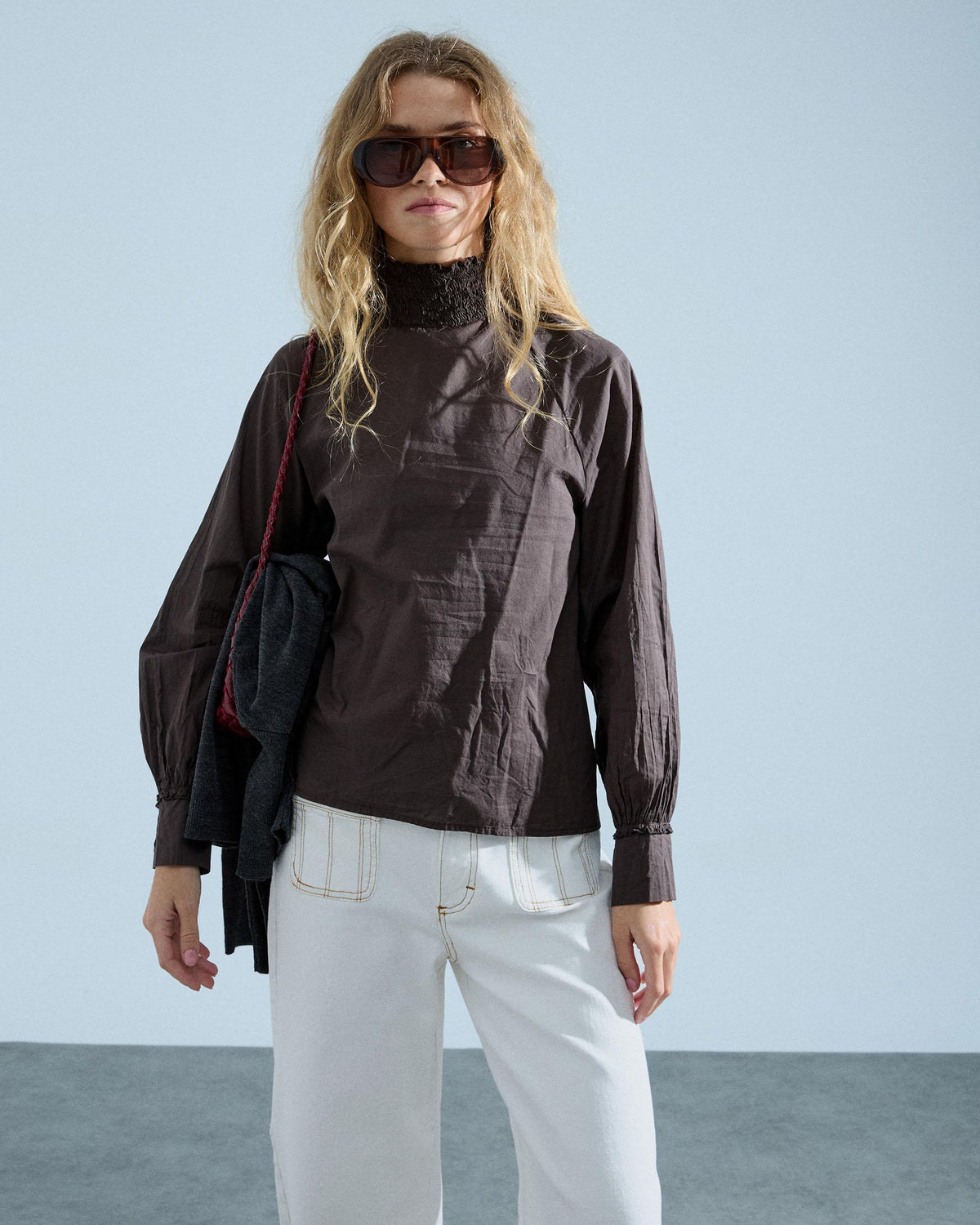Blusa Cuello Engomado Marrón