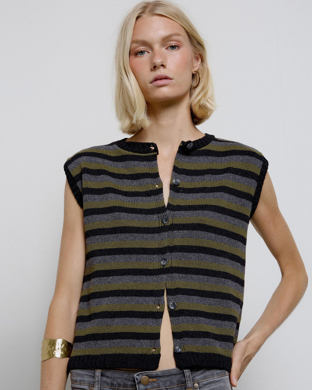 Chaleco Rayas Horizontales Botones Antracita