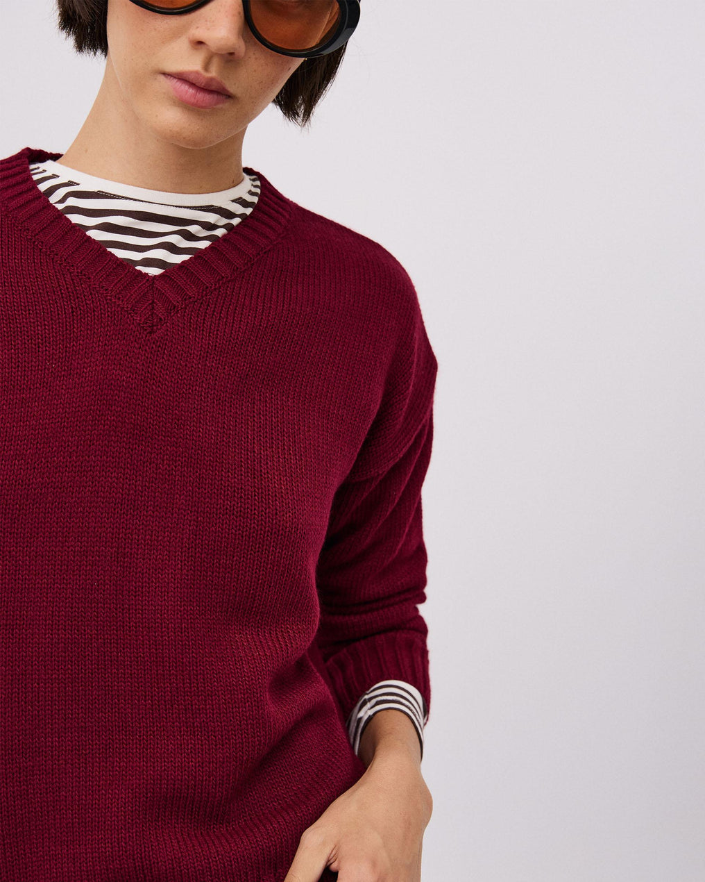 Jersey Cuello Pico Rib Granate