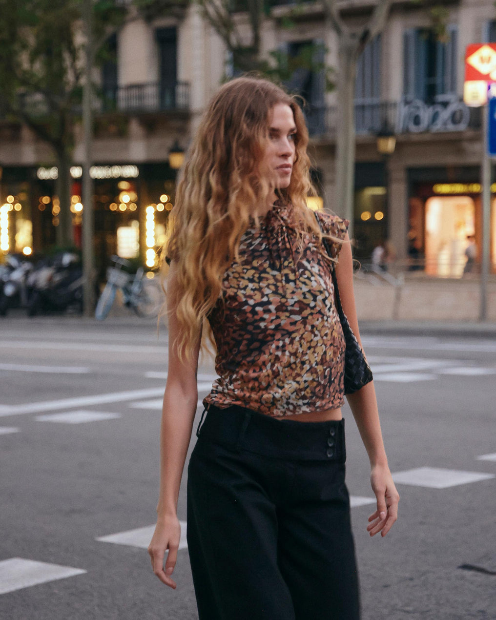 Top Tul Cuello Mao Estampado Multicolor