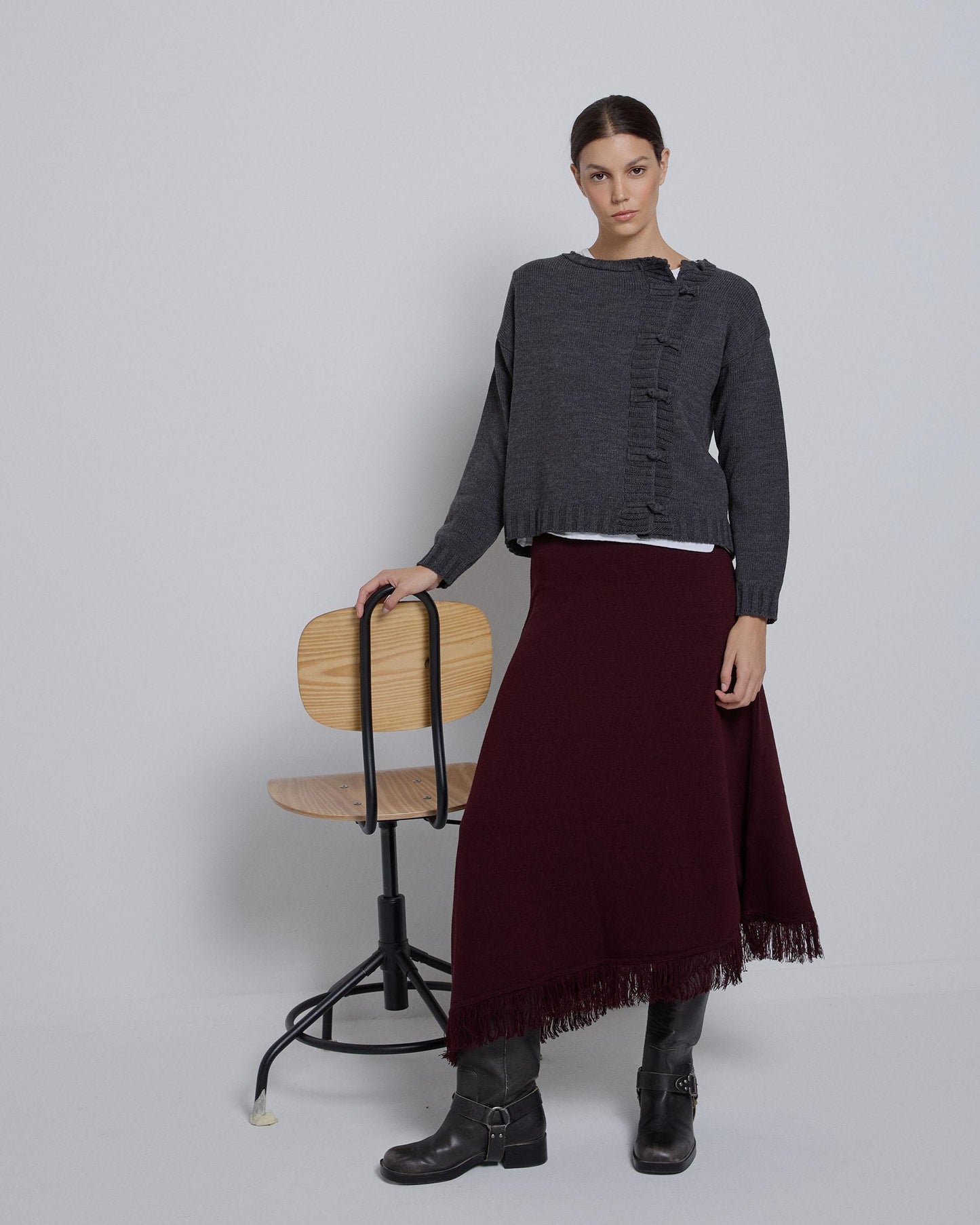 Falda Punto Asimetrica Flecos Morado