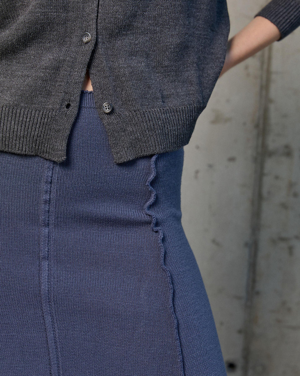 Falda Punto Nervios Azul Oscuro