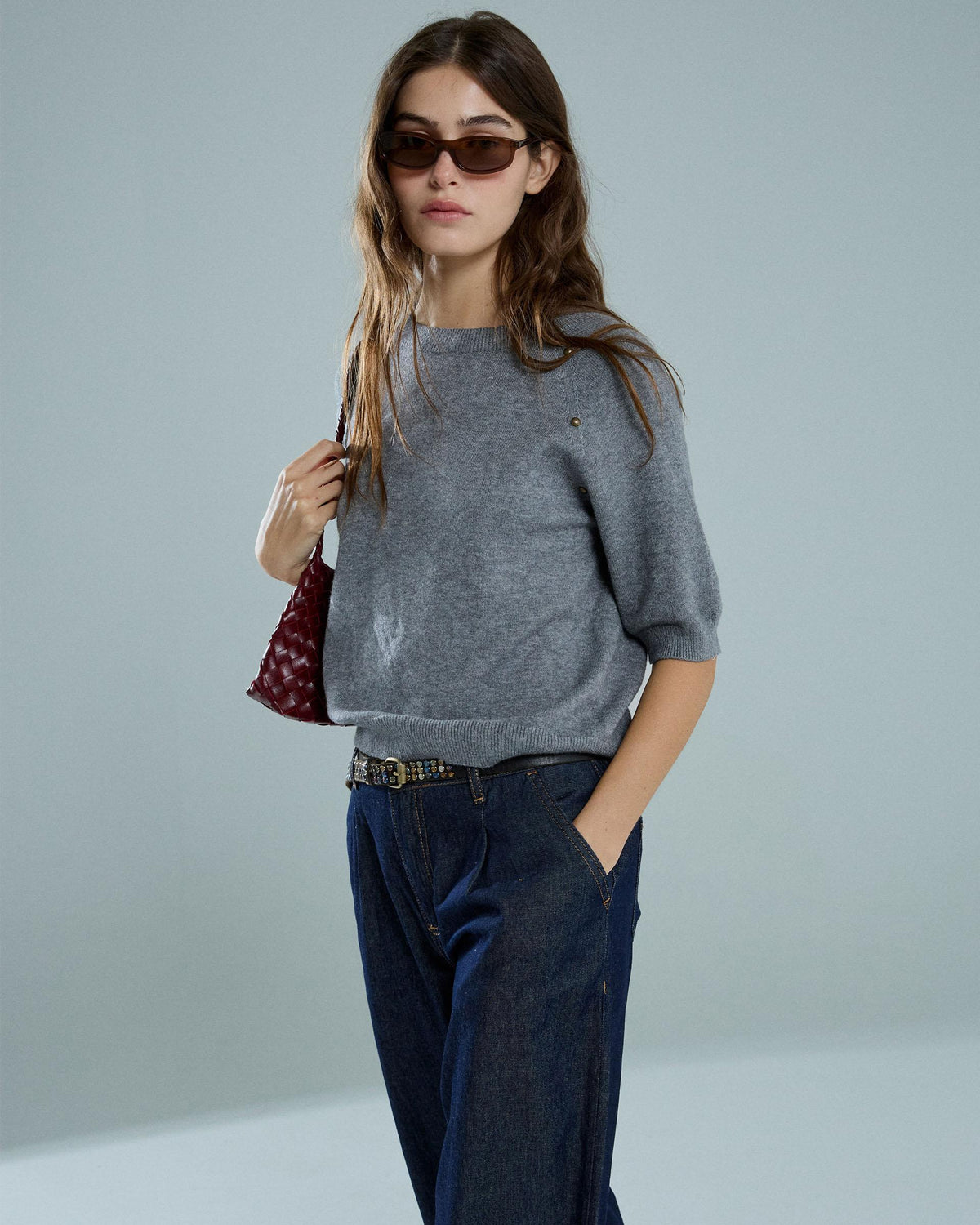 Top Manga Corta Tachuelas Gris