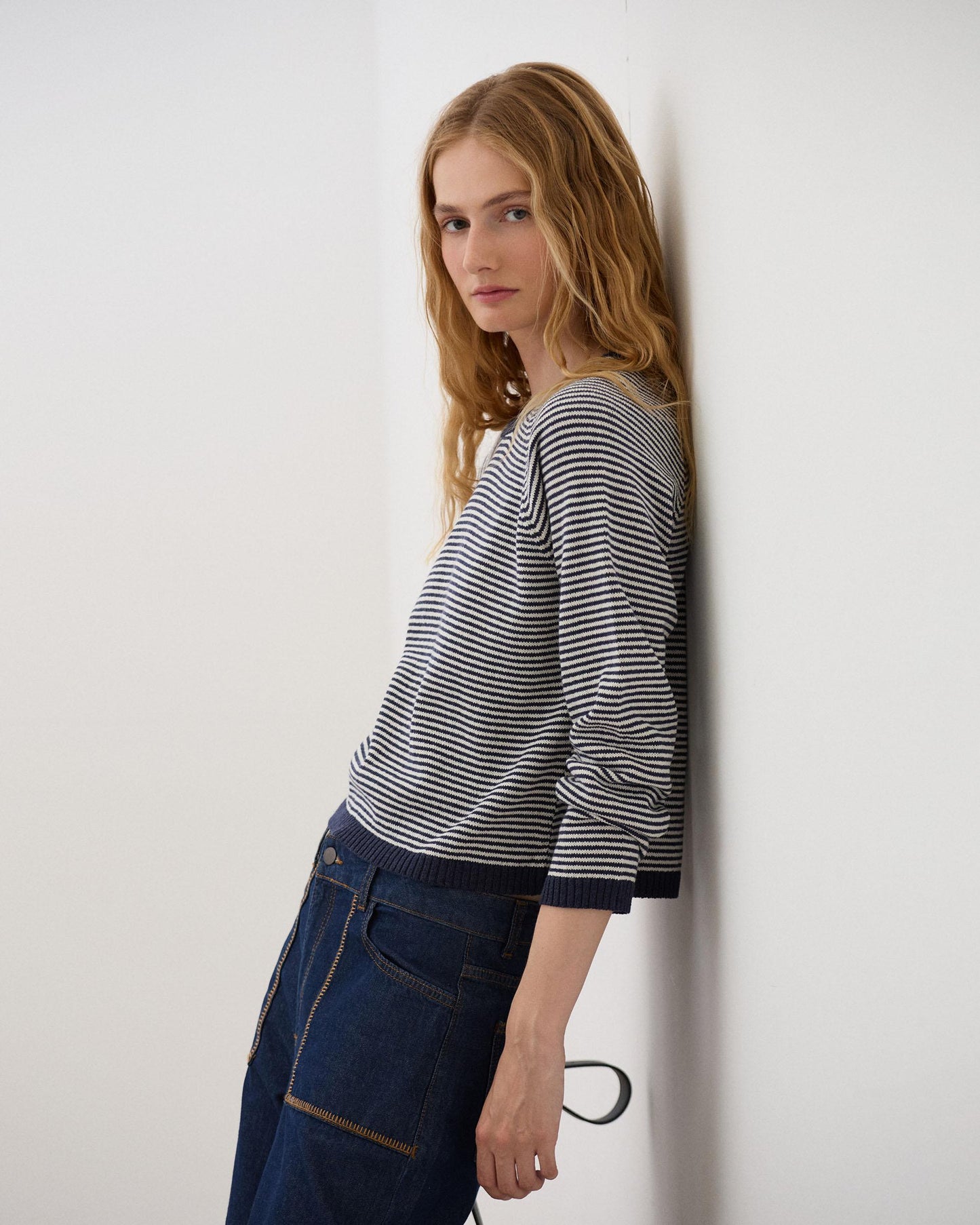 Camisola de Gola Redonda com Riscas Azul Marinho