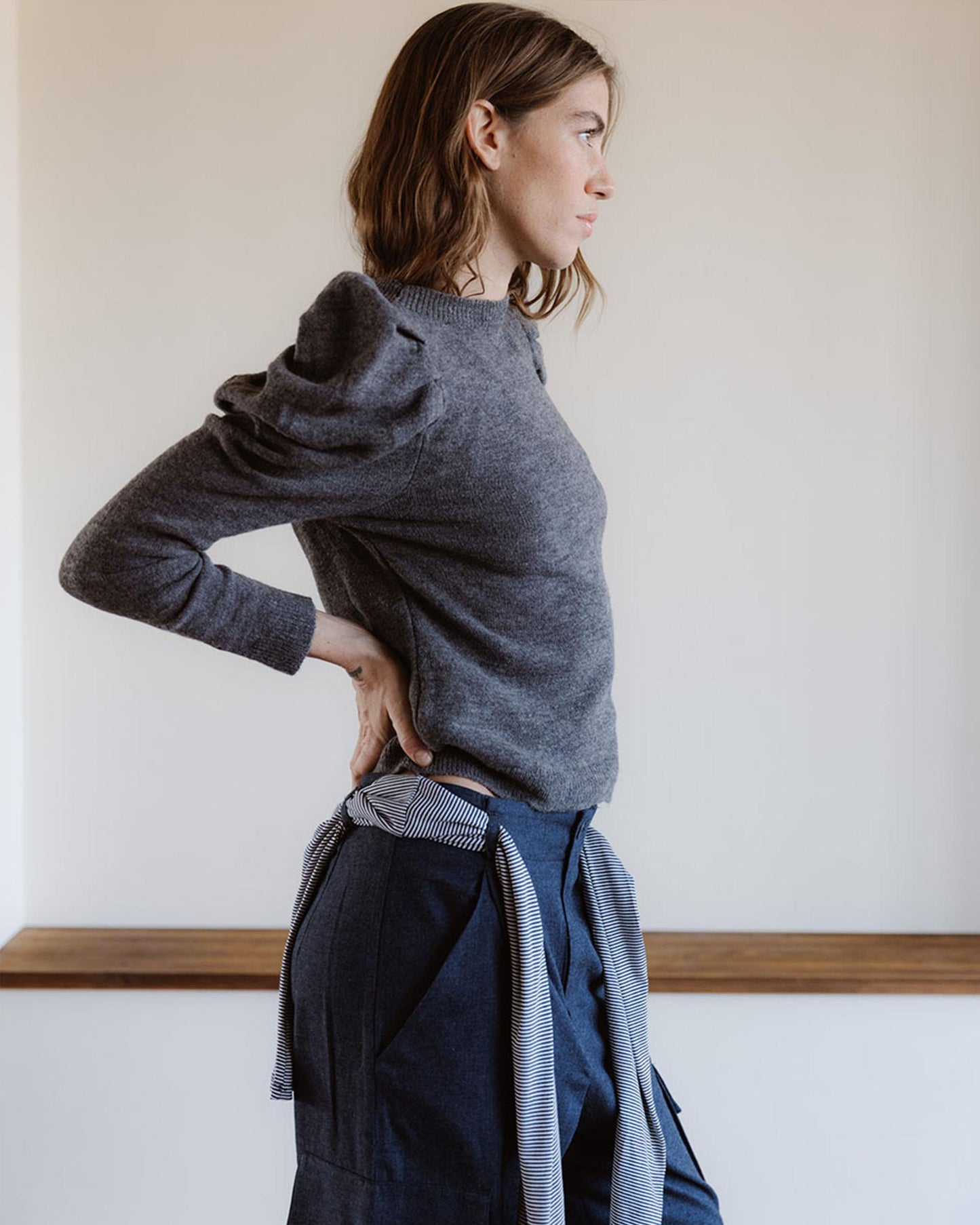 Jersey Manga Abullonada Gris