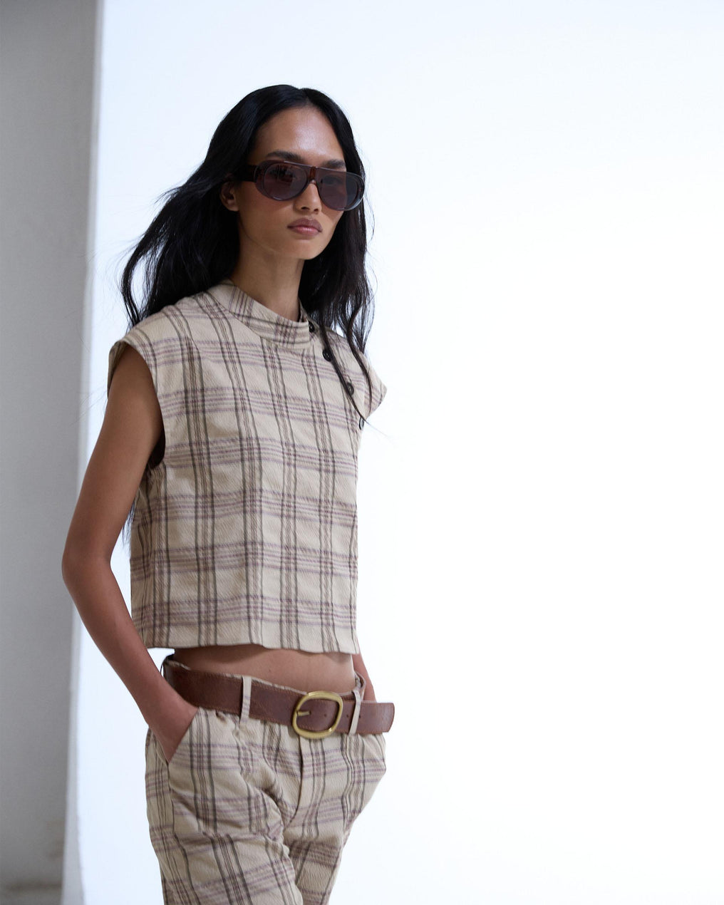 Top Botones Laterales Cuadros Beige