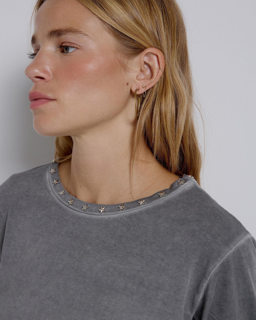 Long Sleeve T-Shirt with Studs and Stars and Anthracite Neck