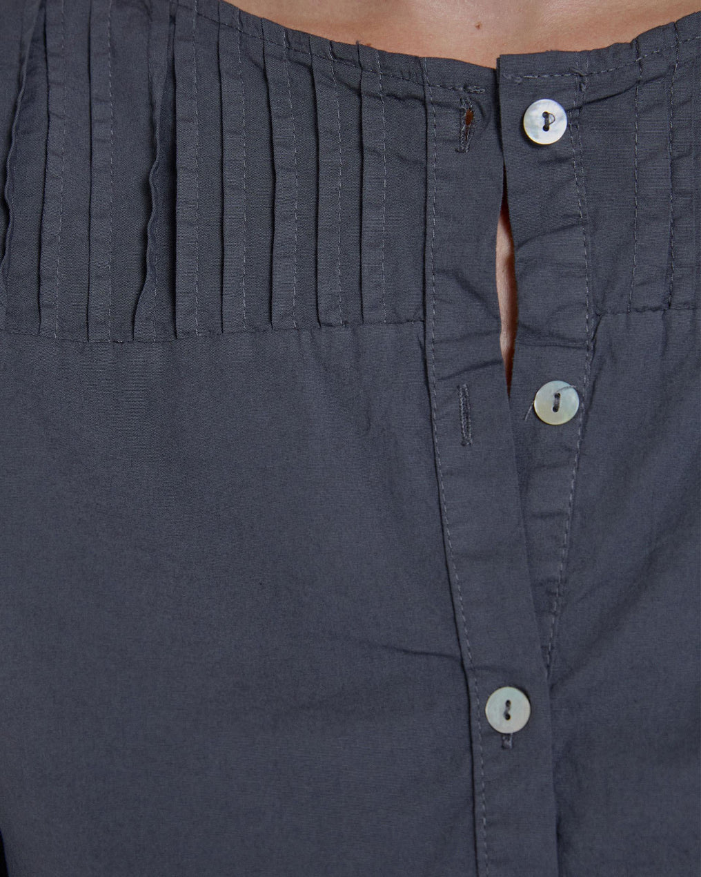 Blusa Canesú Tablas Antracita