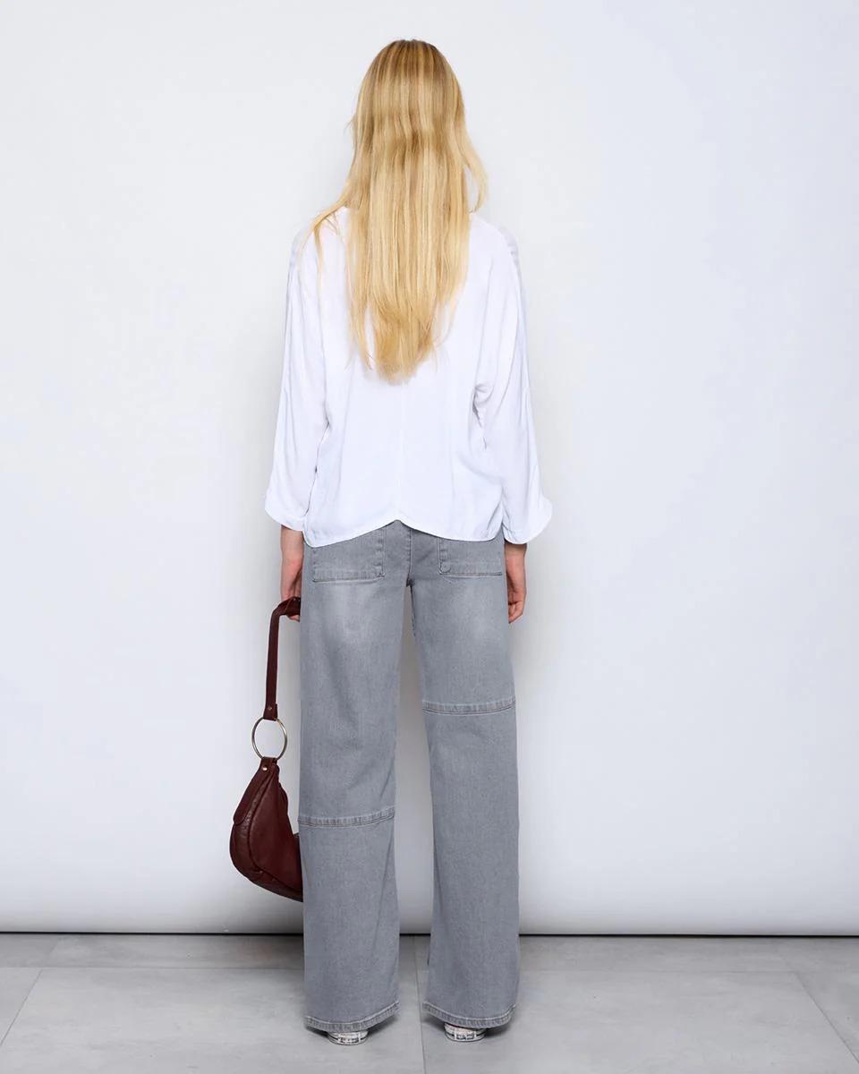 Blusa Básica Escote Pico Blanca