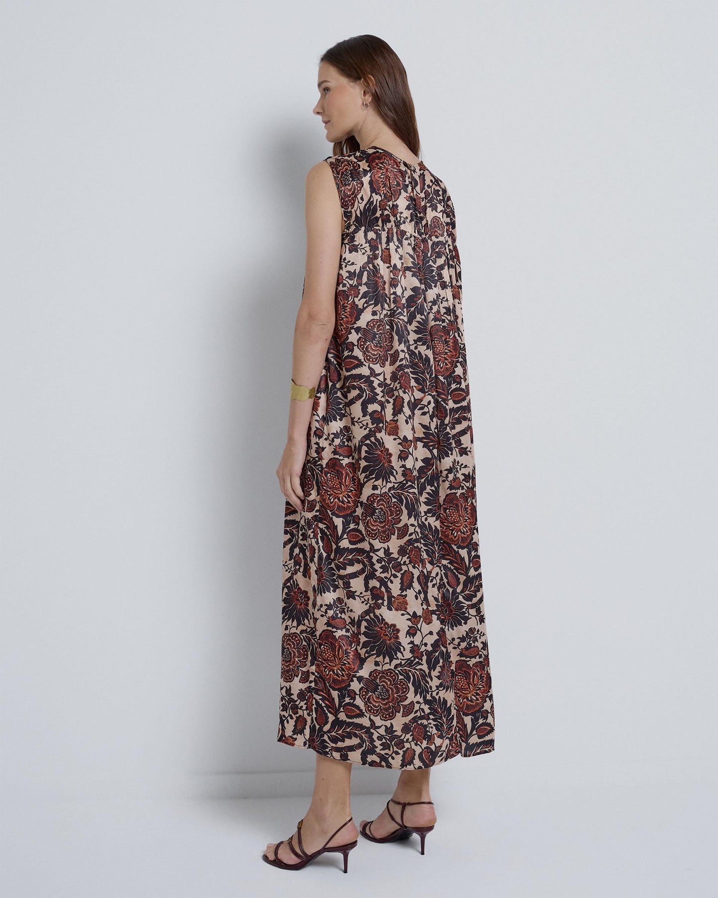 Vestido Largo Frunce Escote Marrón