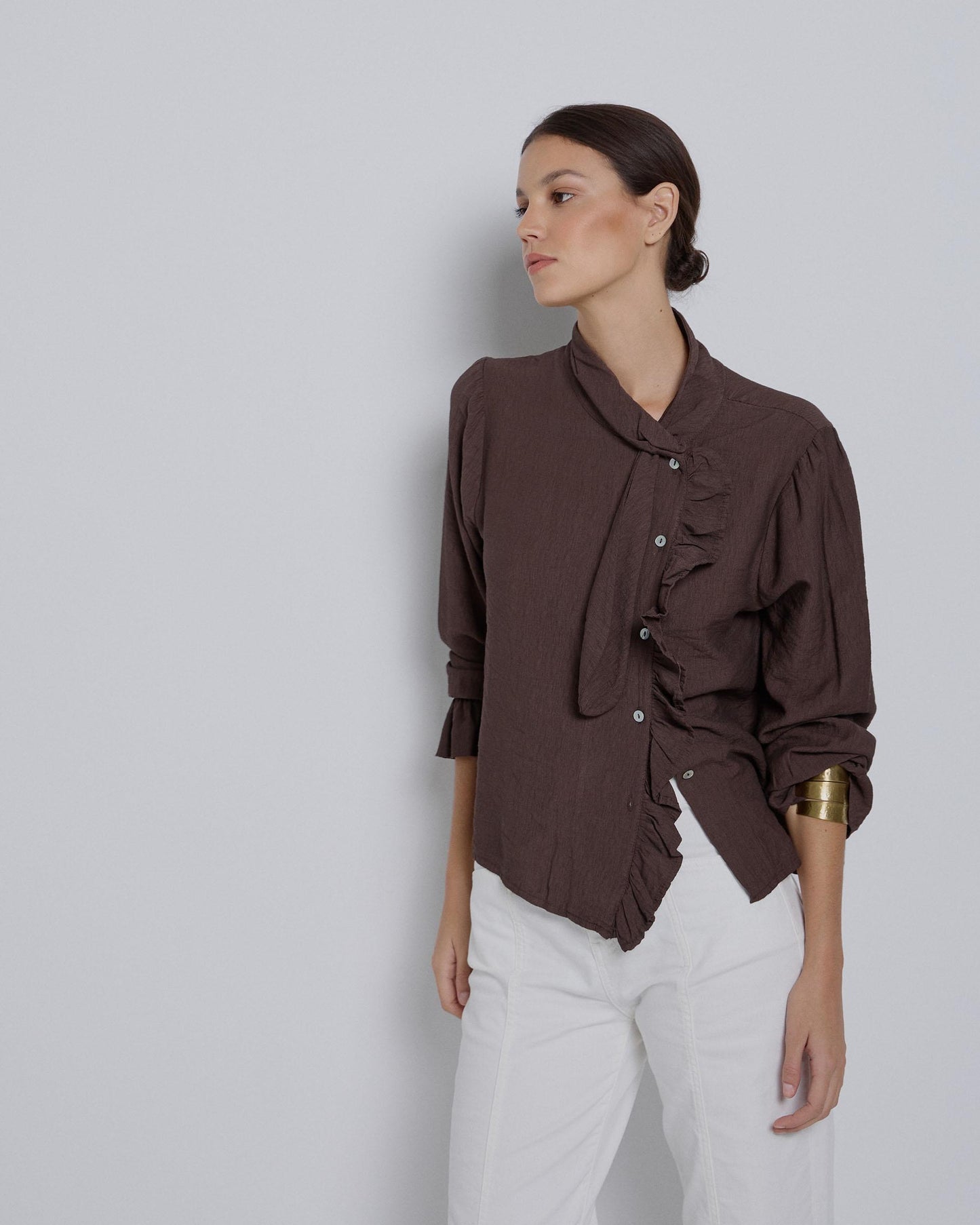 Blusa Lazada Volante Marrón