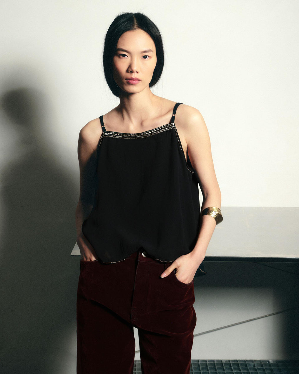 Top Spikes Beads Black