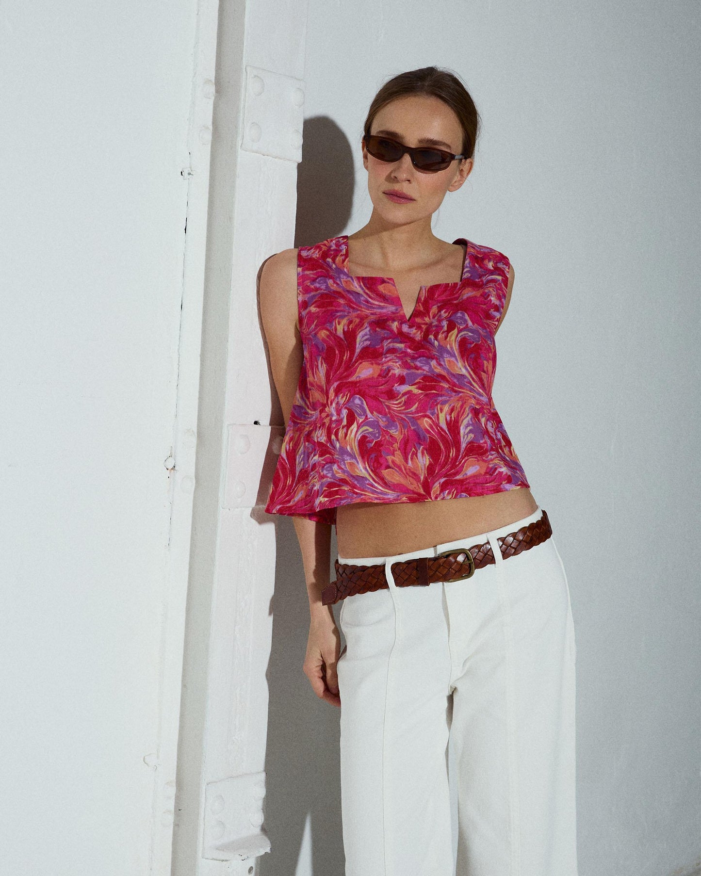 Top Botones Frunces Estampado Floral Fucsia